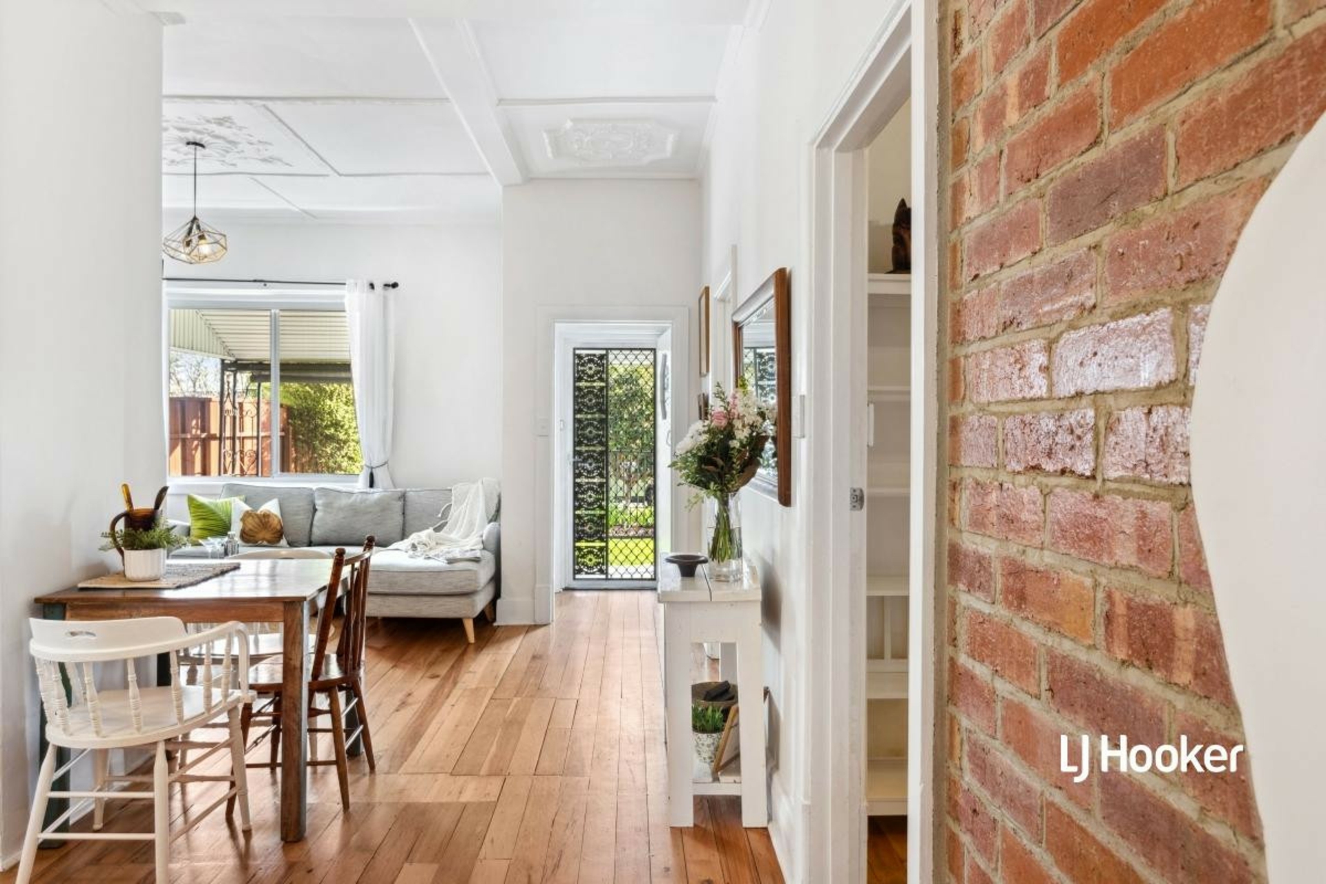 51 Robert Avenue, BROADVIEW