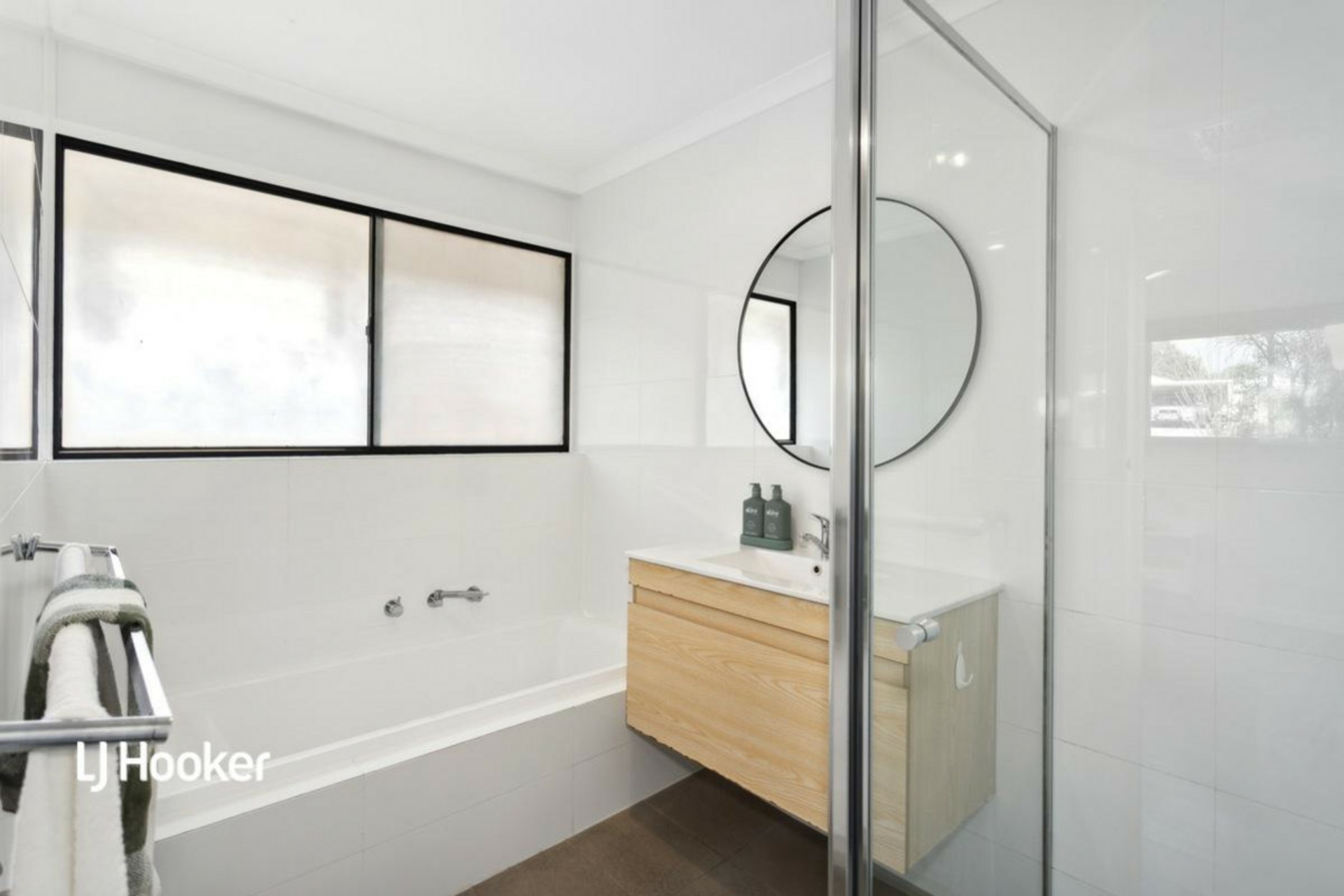 36 Wirilda Avenue, SURREY DOWNS
