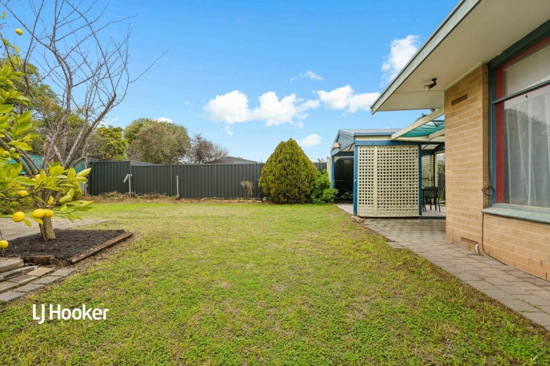 33 Quebec Drive, MODBURY HEIGHTS