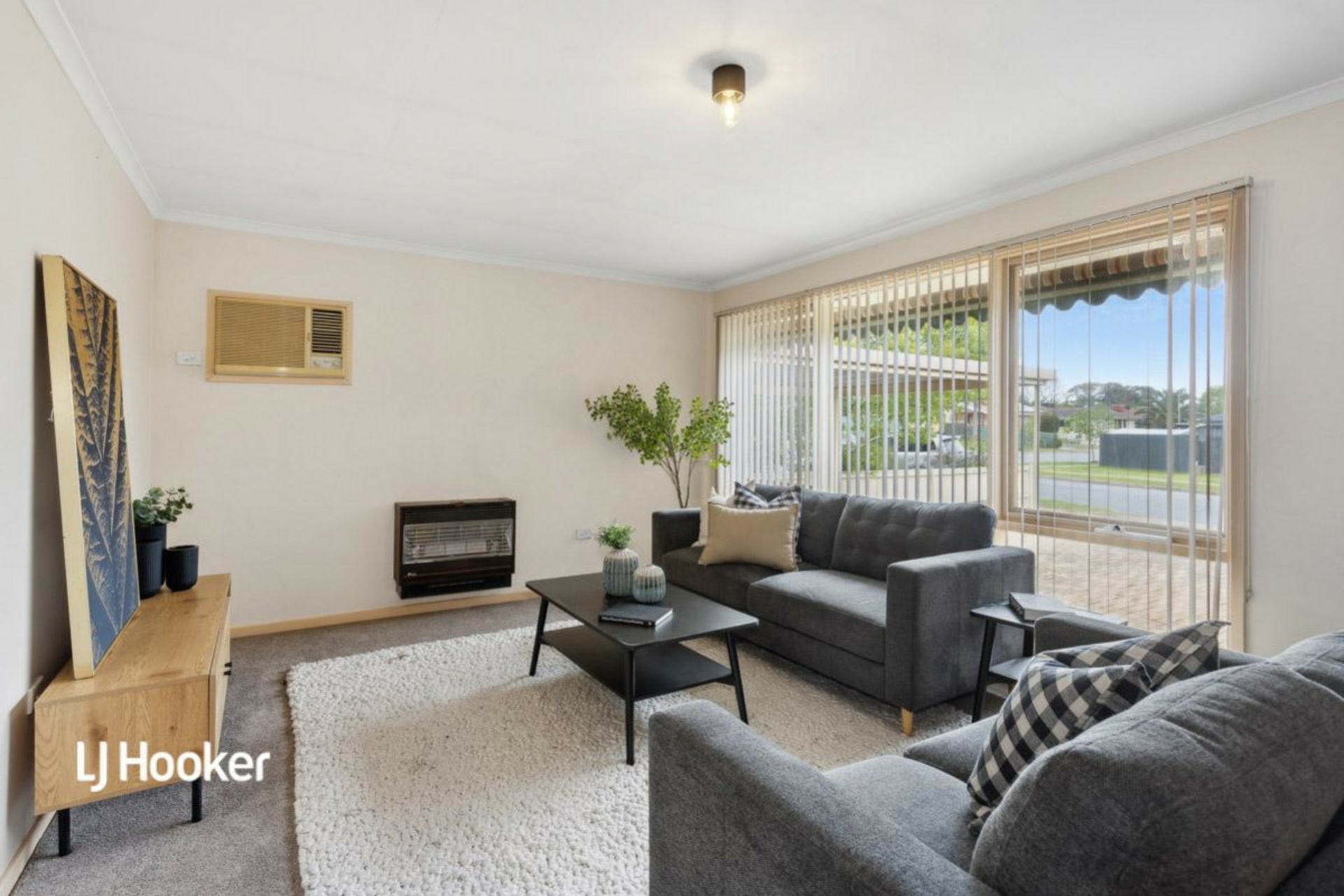 6 Debra Crescent, SALISBURY EAST