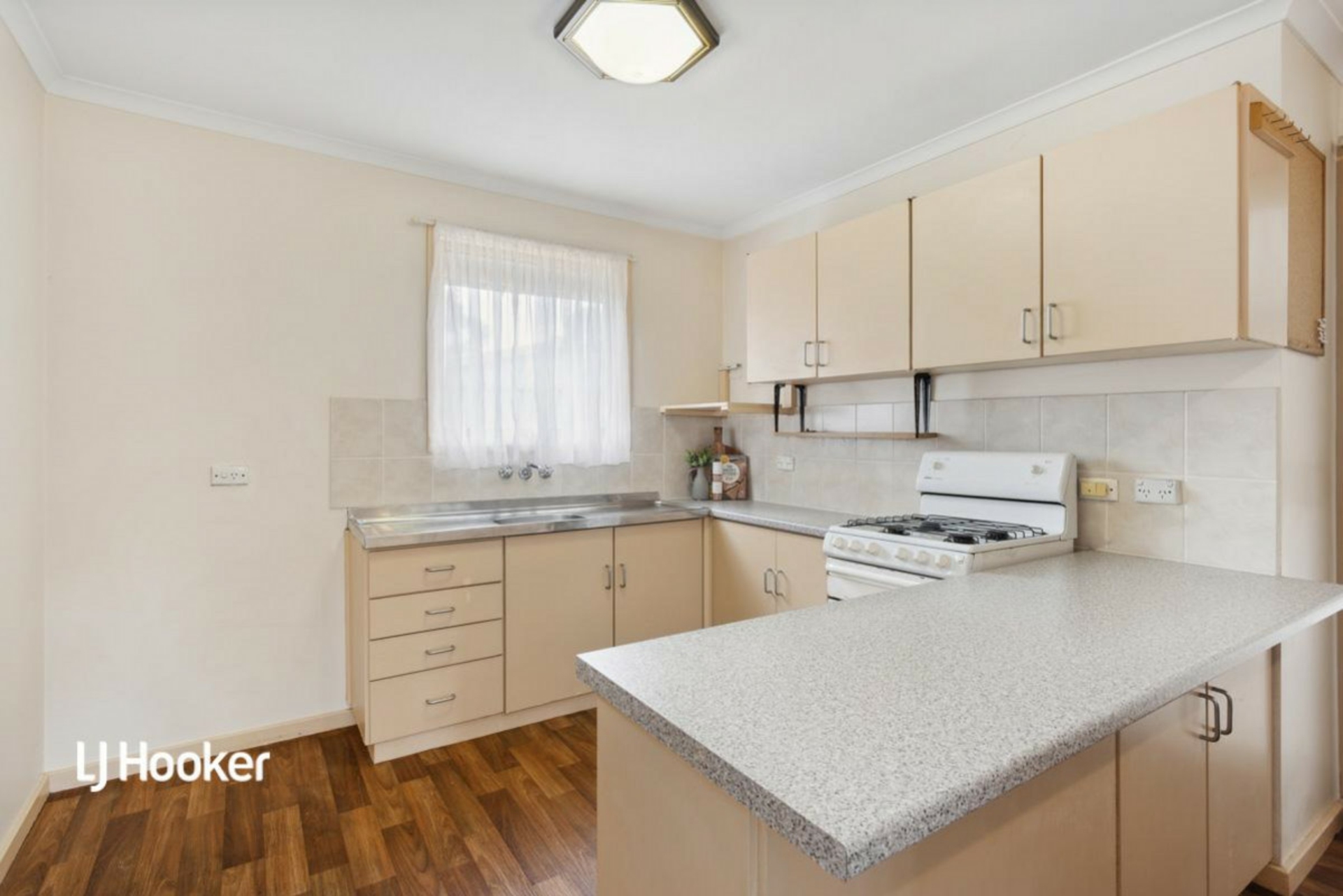 6 Debra Crescent, SALISBURY EAST