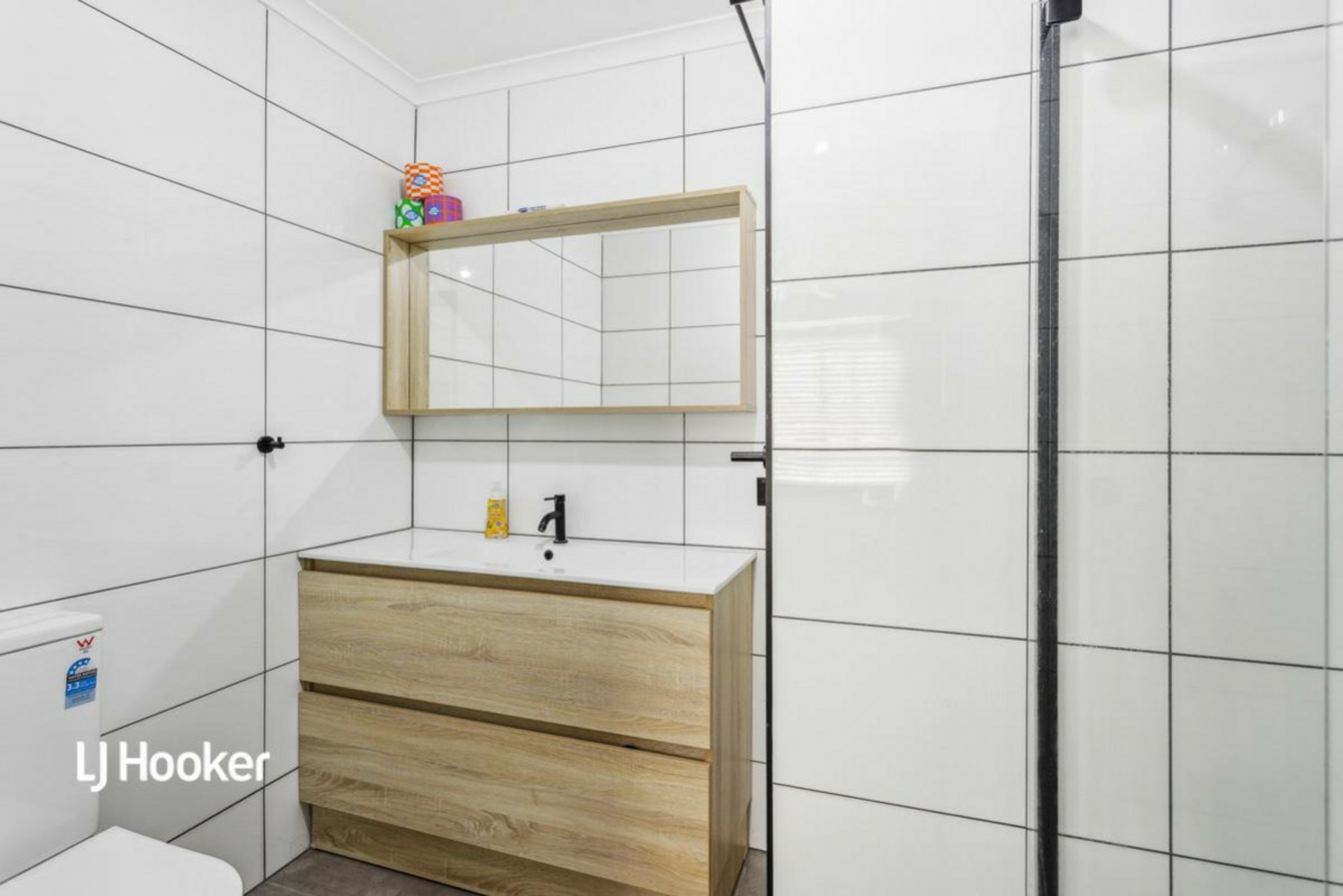 4 Toulon Place, GREENWITH