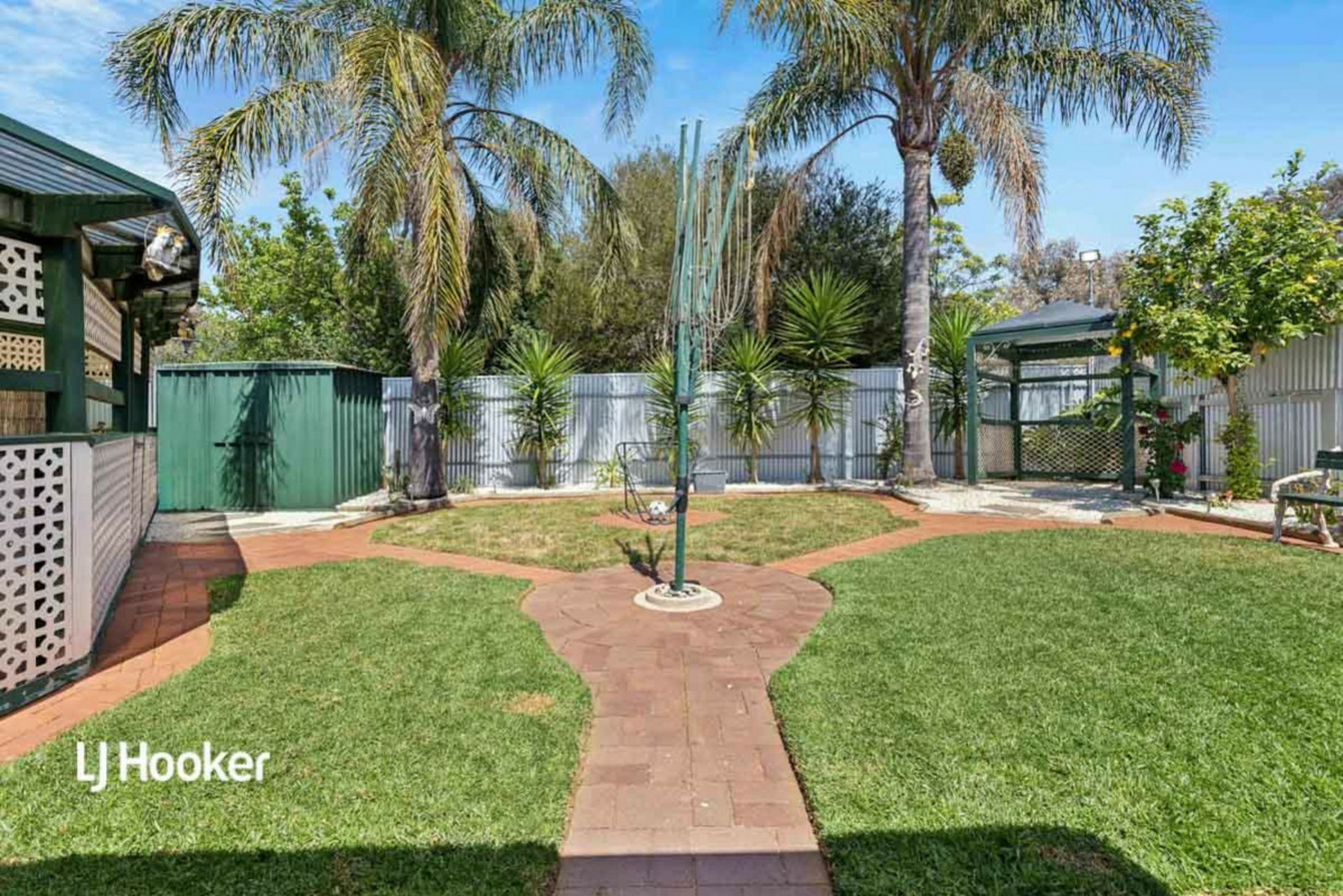 2 Mandy Court, INGLE FARM