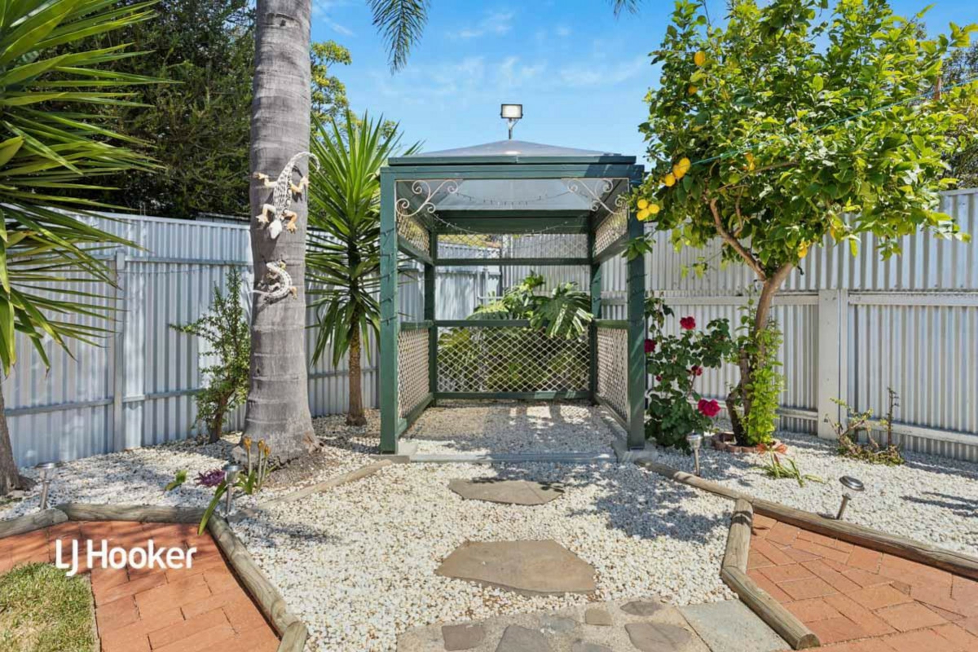 2 Mandy Court, INGLE FARM