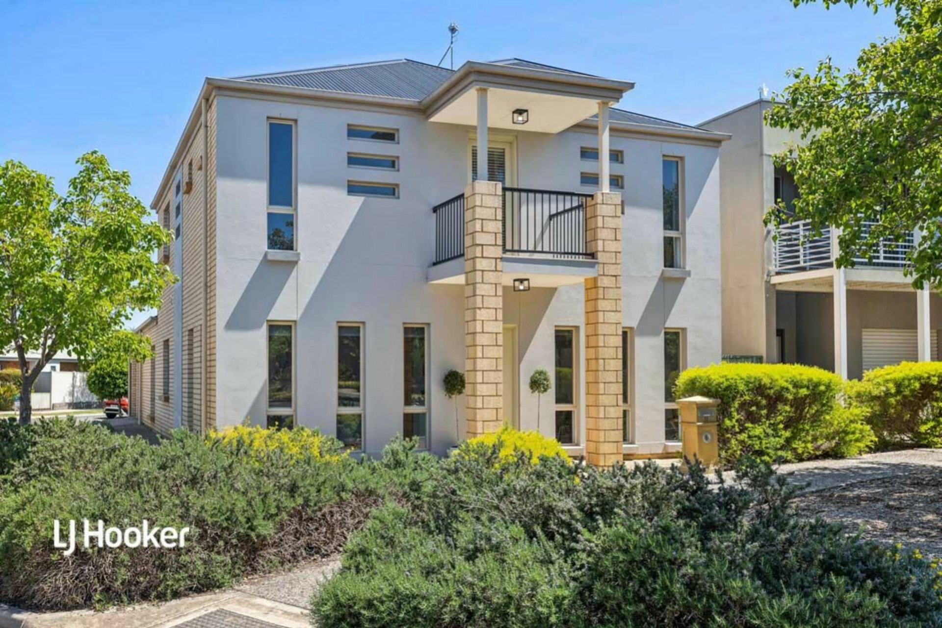 16 The Strand, MAWSON LAKES