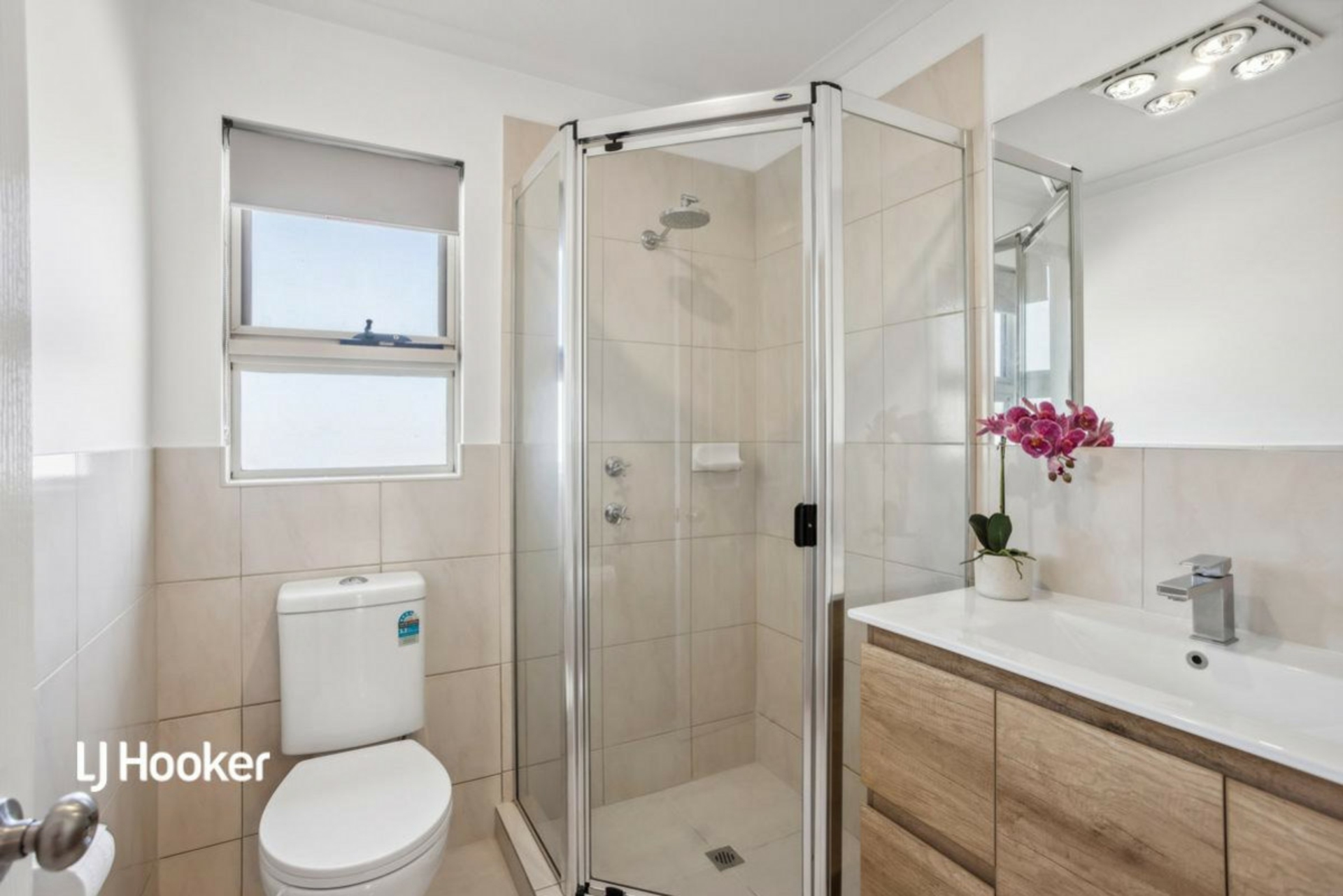 16 The Strand, MAWSON LAKES
