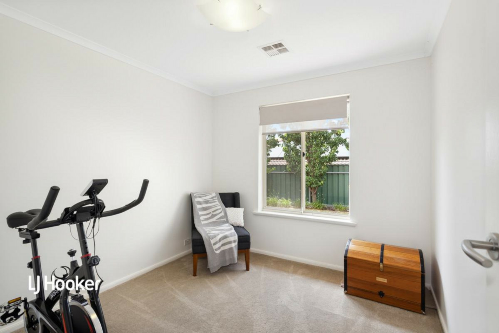 10 Tongariro Street, GREENWITH