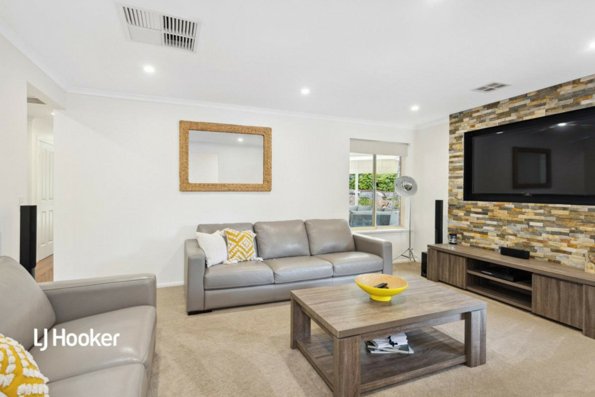 10 Tongariro Street, GREENWITH