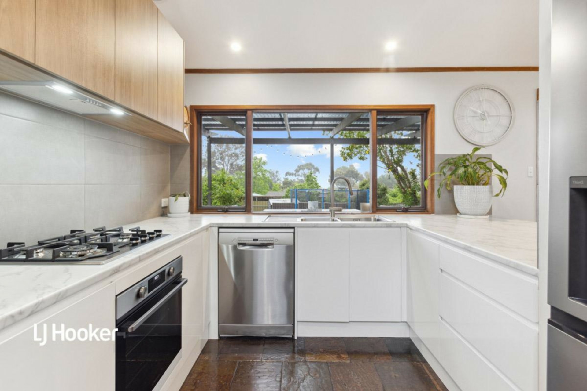 24 Lydia Avenue, SURREY DOWNS