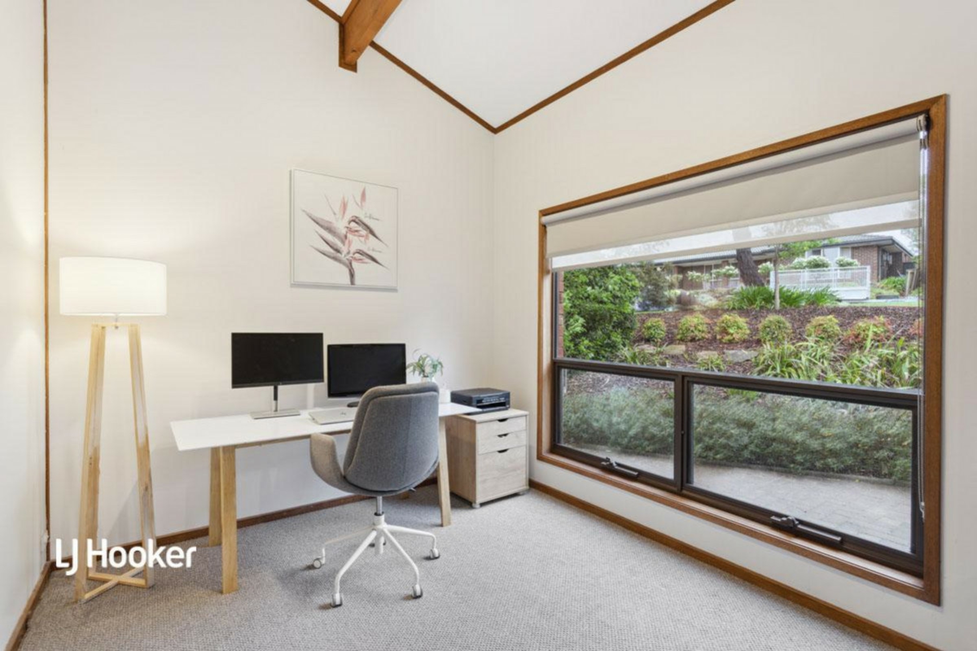 24 Lydia Avenue, SURREY DOWNS