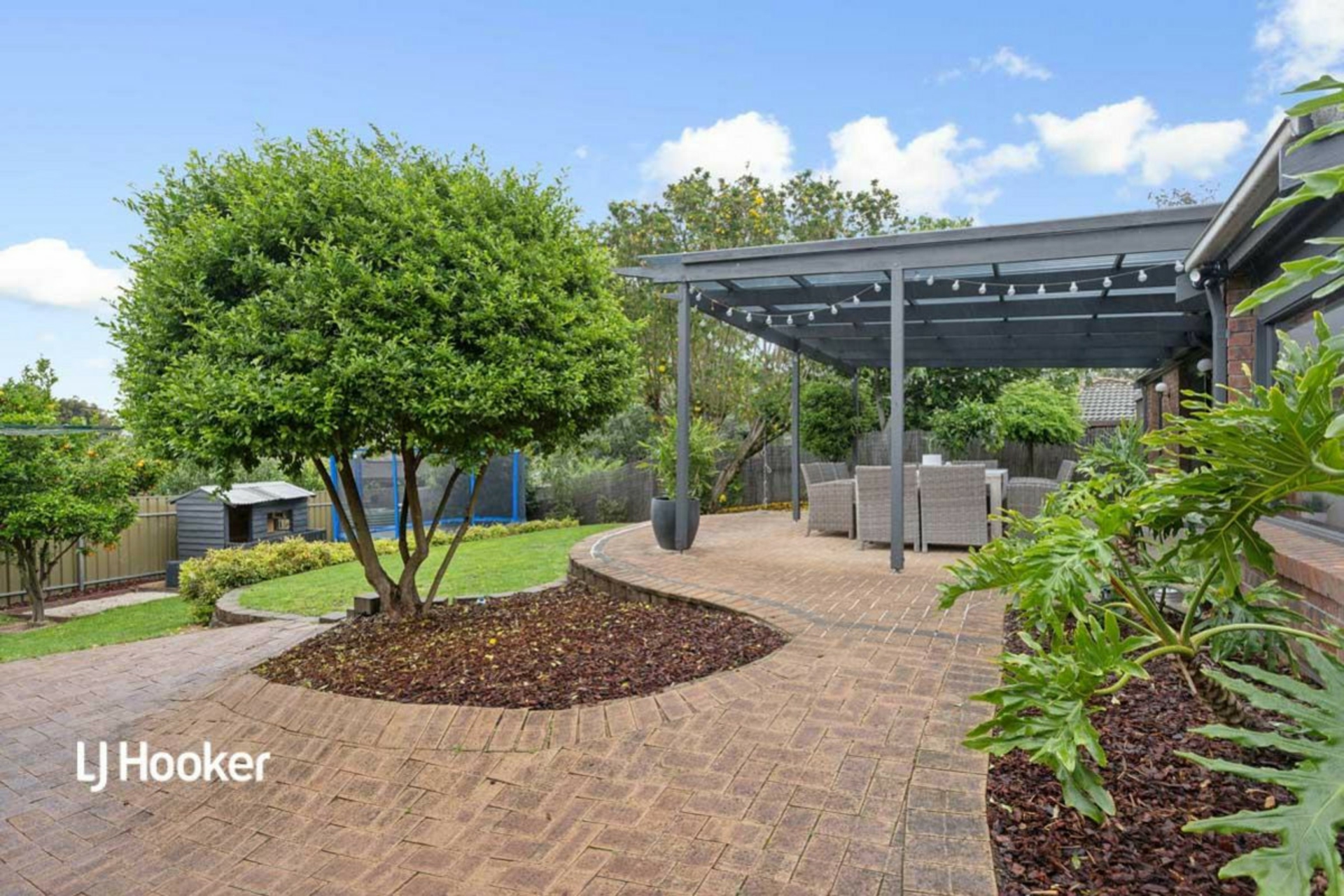 24 Lydia Avenue, SURREY DOWNS
