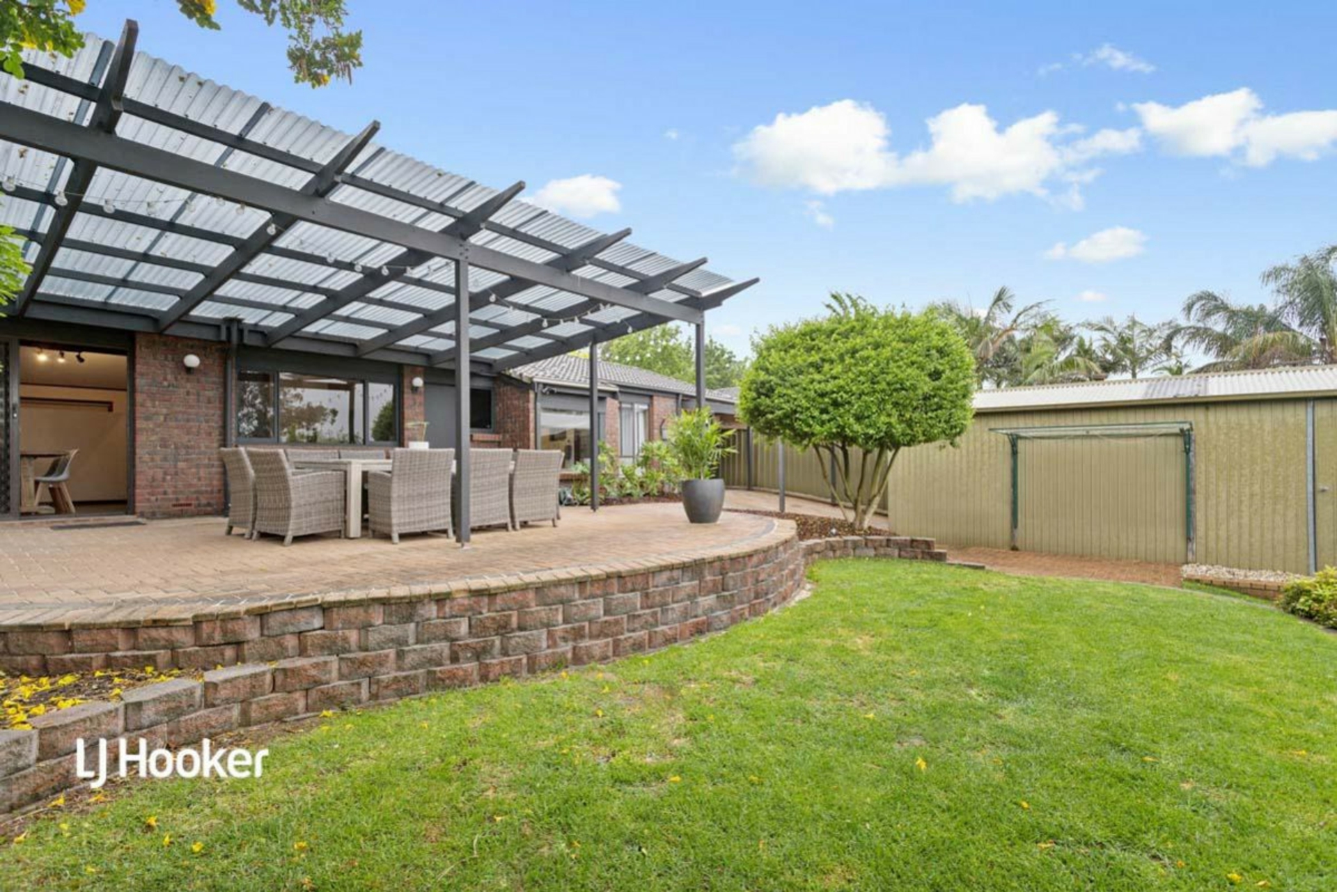 24 Lydia Avenue, SURREY DOWNS