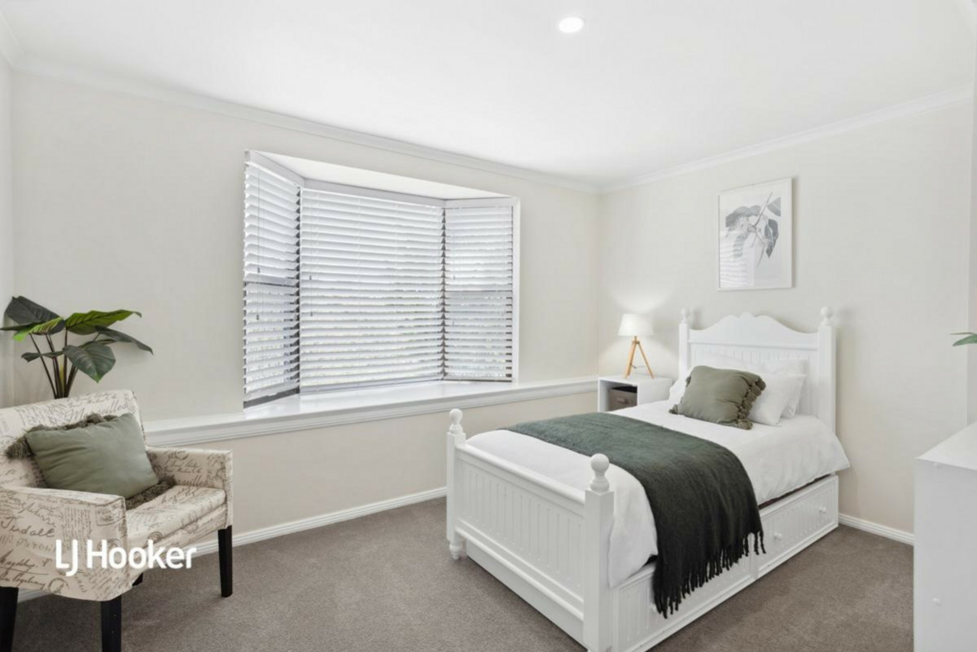 17 Valour Court Golden Grove SA House for Sale LJ Hooker