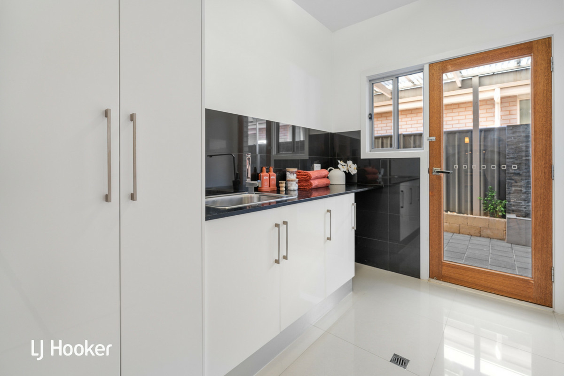 47 Nelson Crescent, MAWSON LAKES