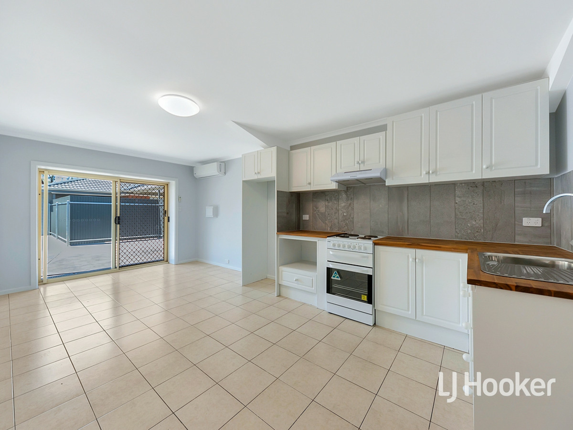 GRANNY FLAT/5 John Bull Court, ANDREWS FARM