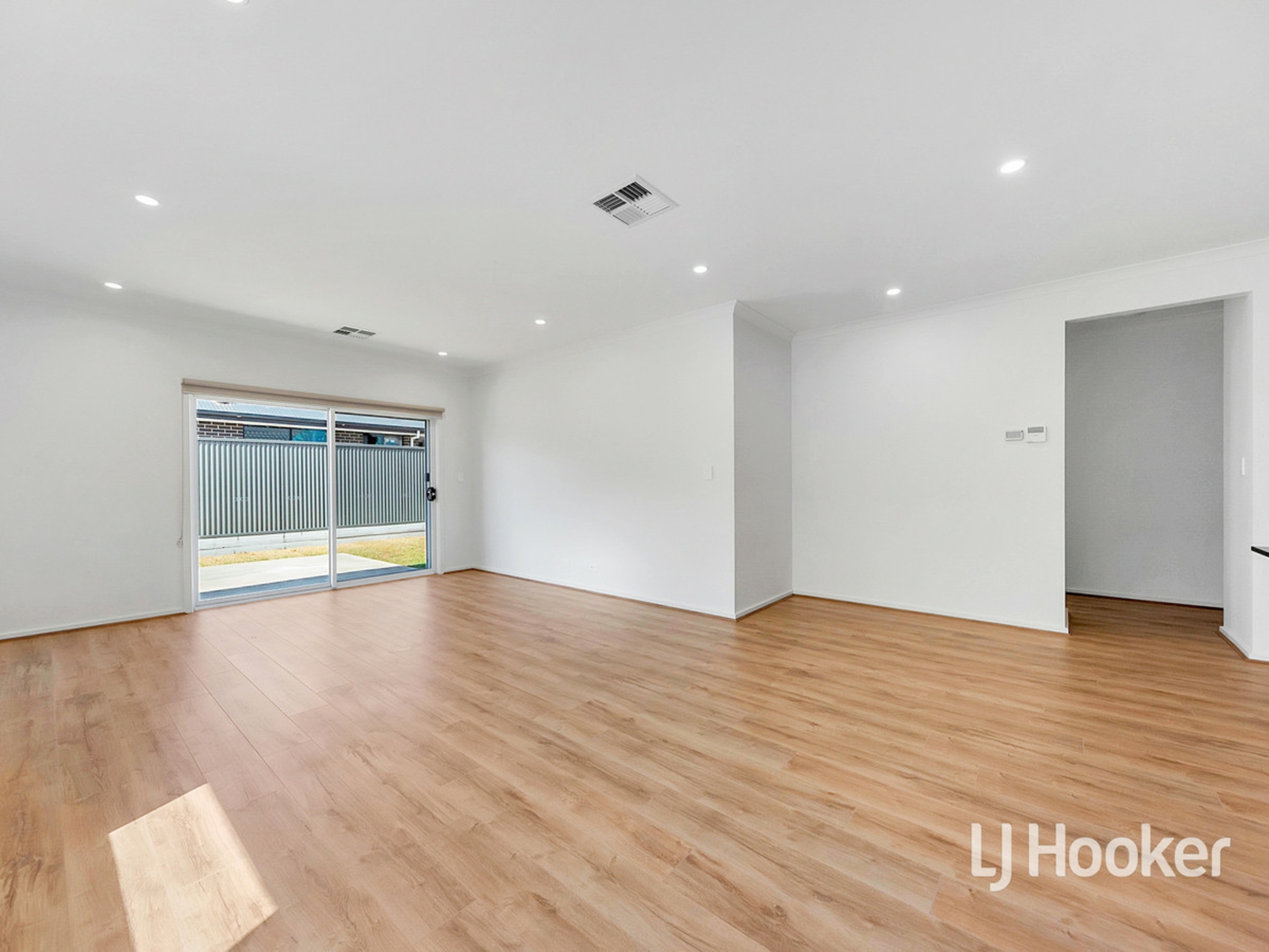 31 Kingfisher Drive, RIVERLEA PARK