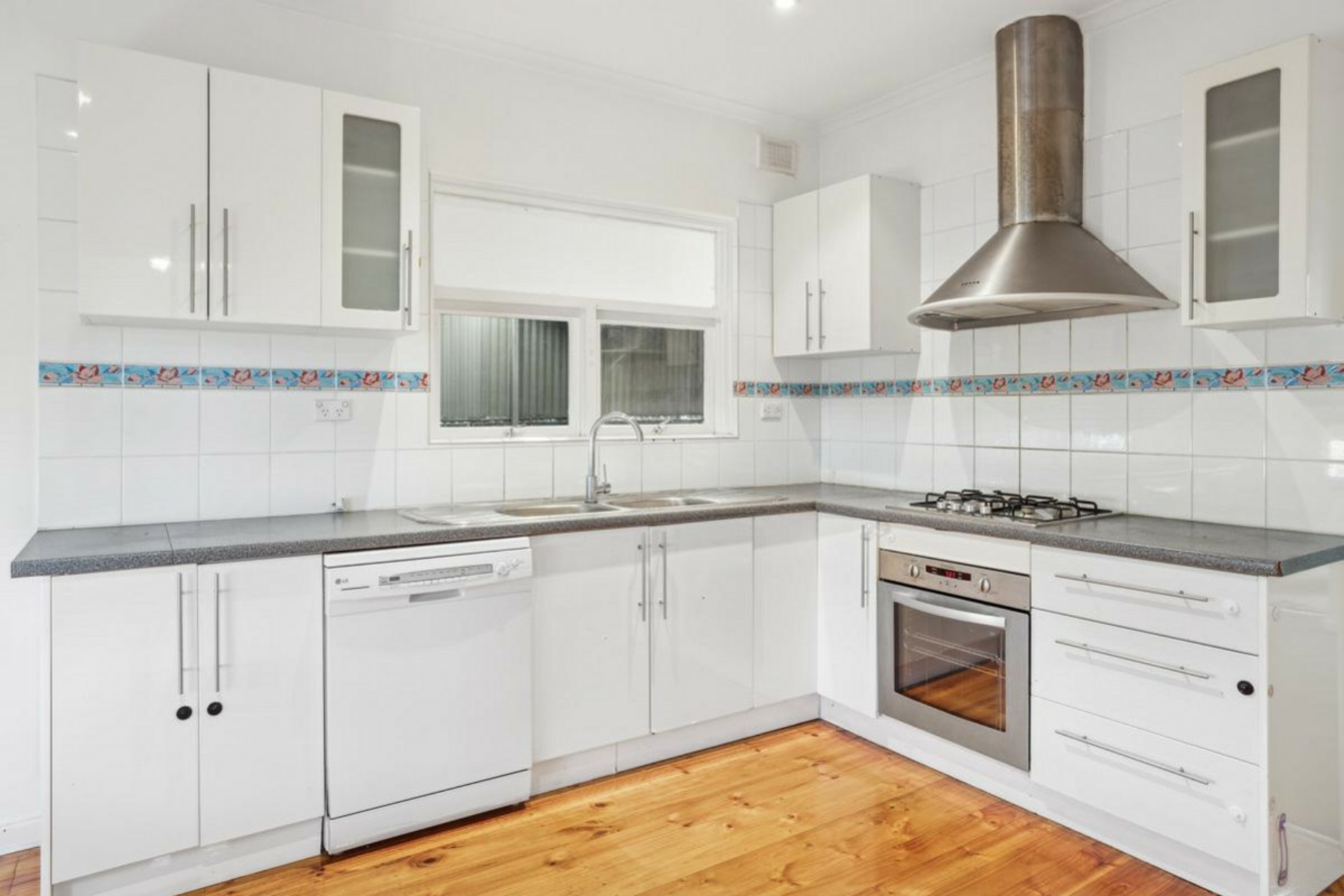 14 Muriel Drive, POORAKA