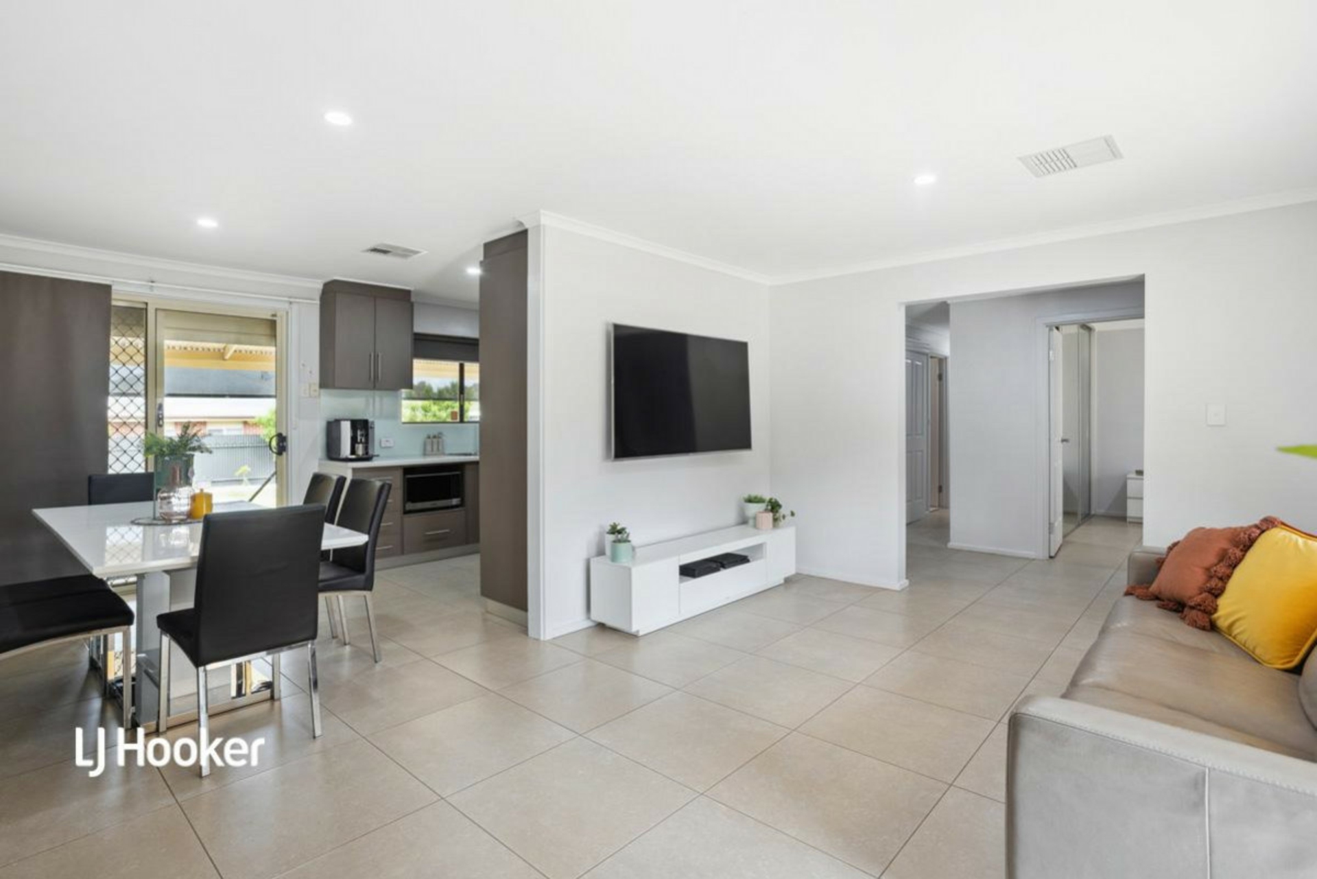 13 Galloway Avenue, SALISBURY EAST