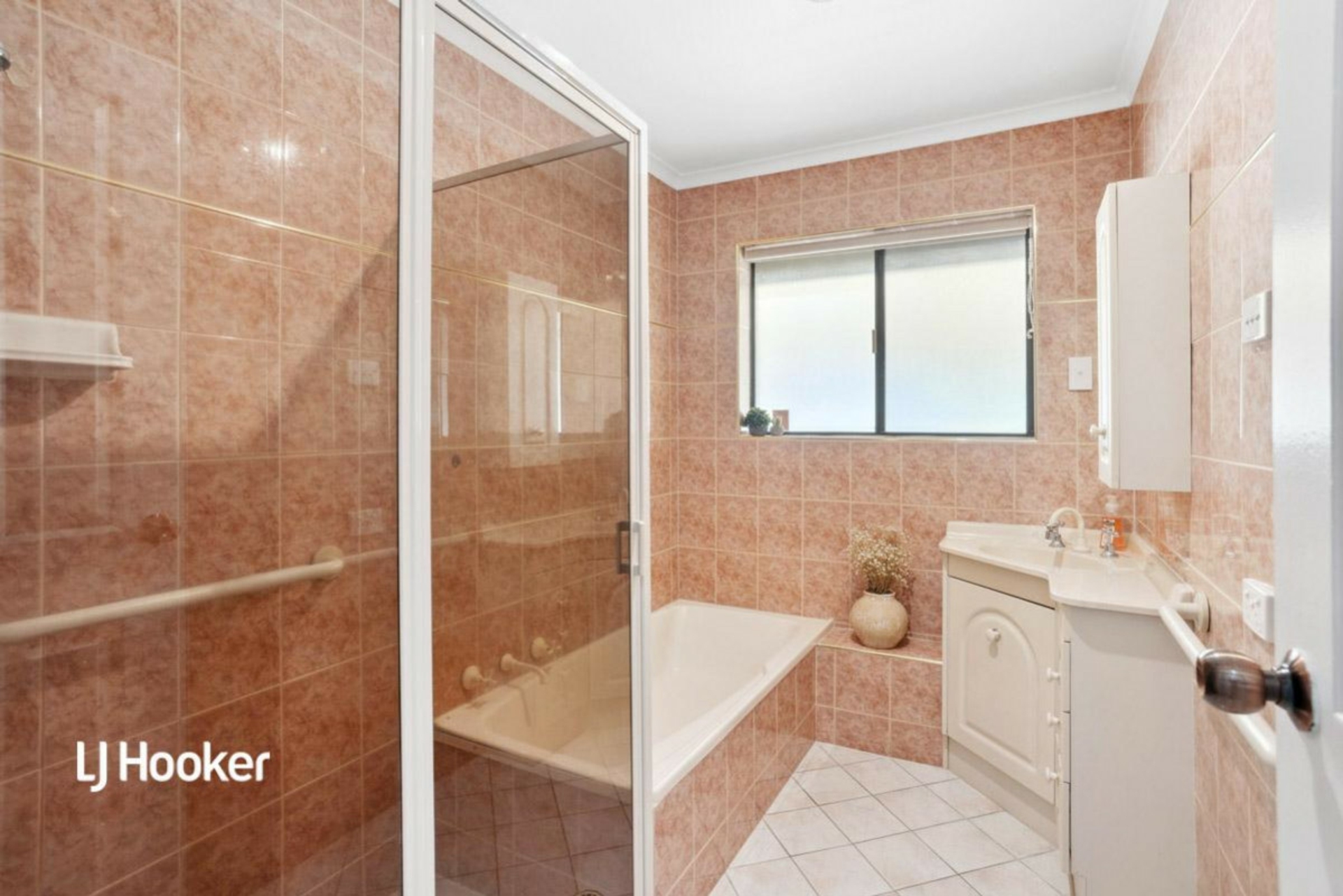 13 Galloway Avenue, SALISBURY EAST