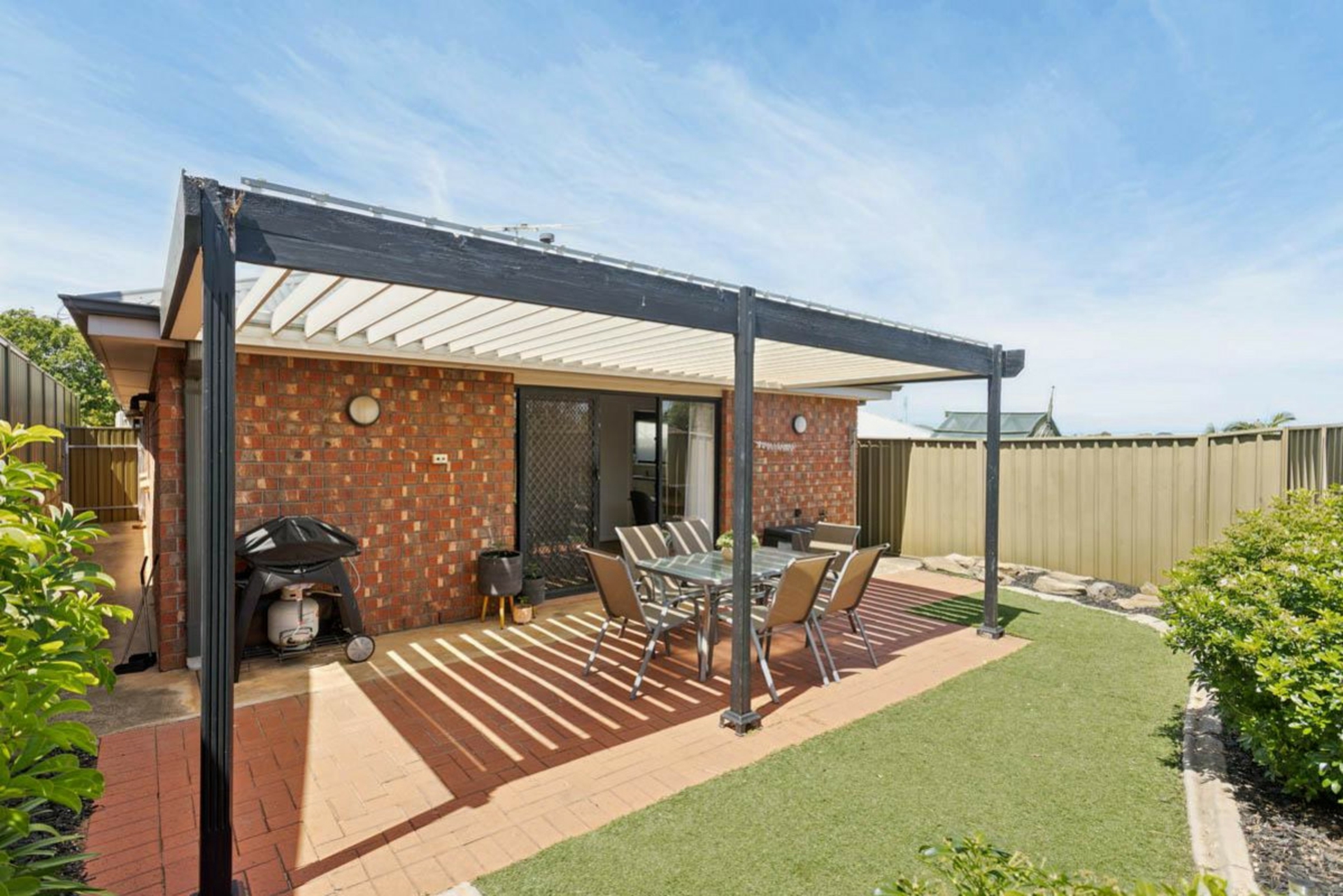 15 Debenham Court, GREENWITH