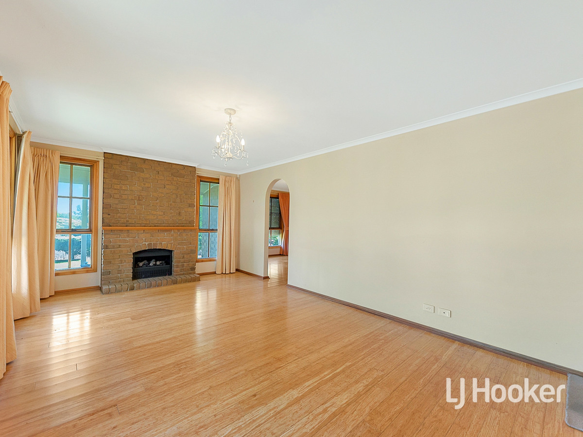 8 Tangelo Court, GOLDEN GROVE