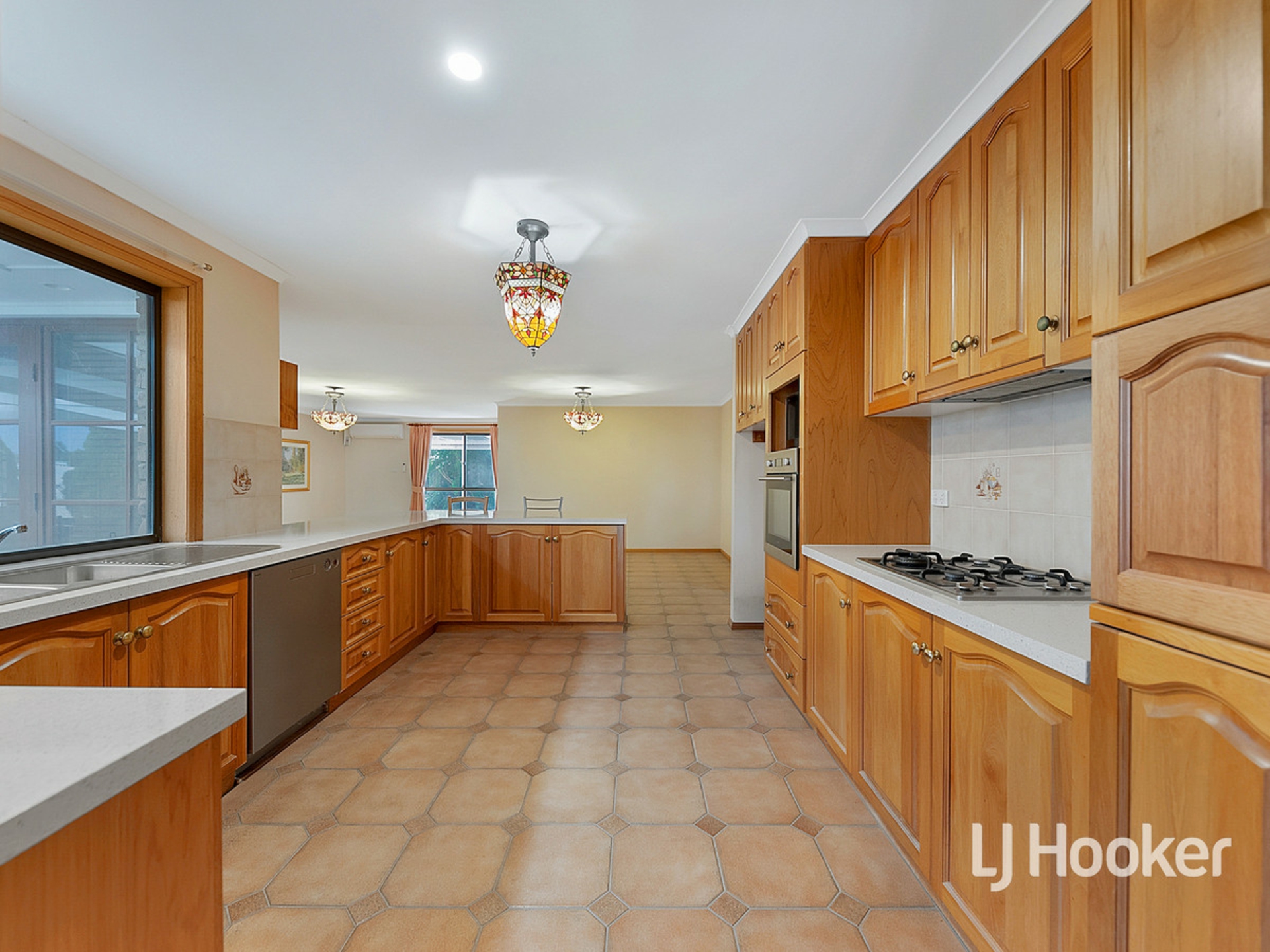 8 Tangelo Court, GOLDEN GROVE
