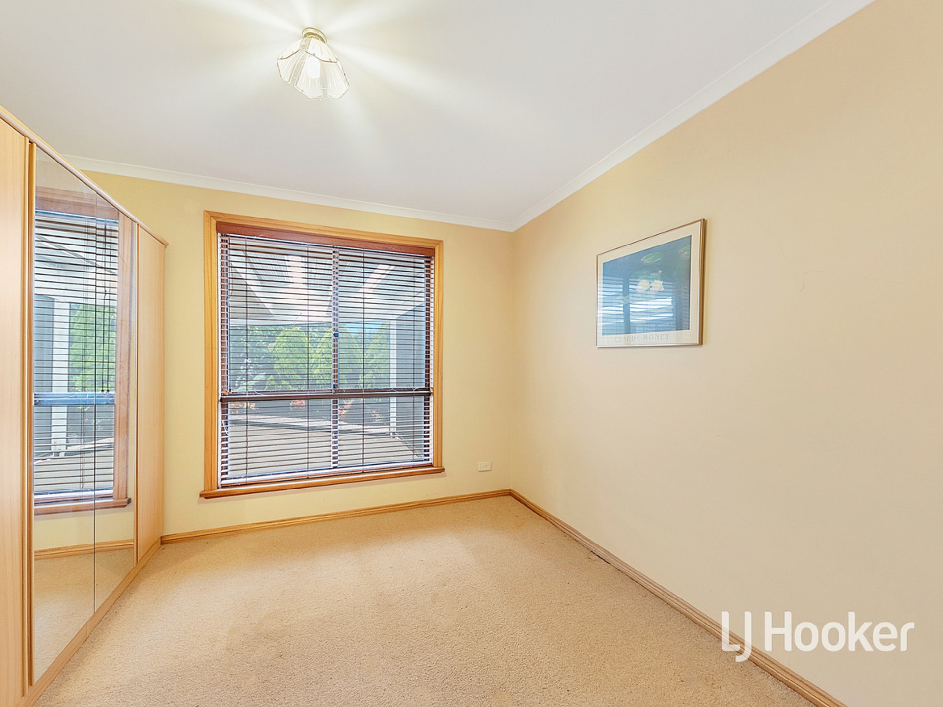 8 Tangelo Court, GOLDEN GROVE