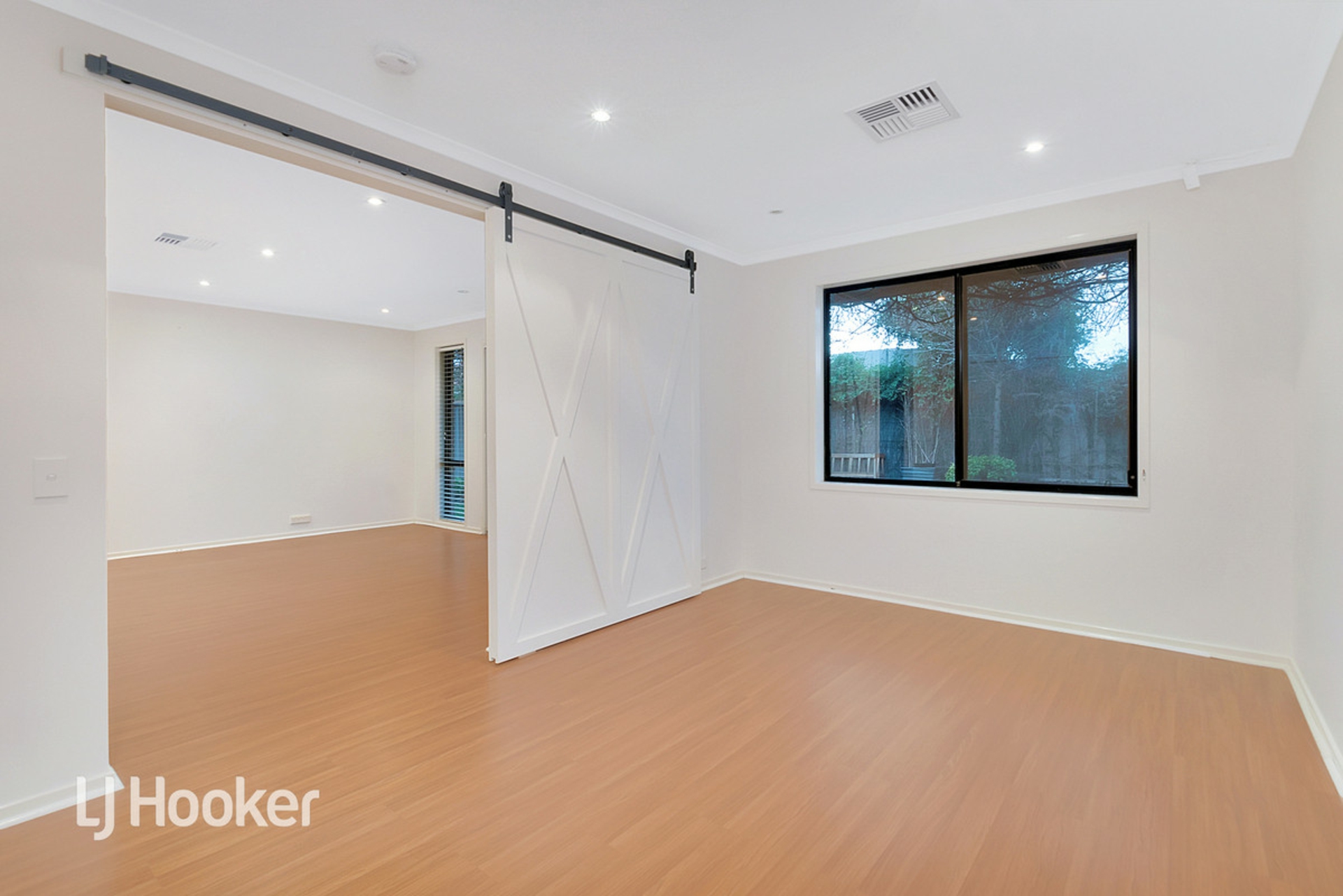 4 Bracken Avenue, GILLES PLAINS