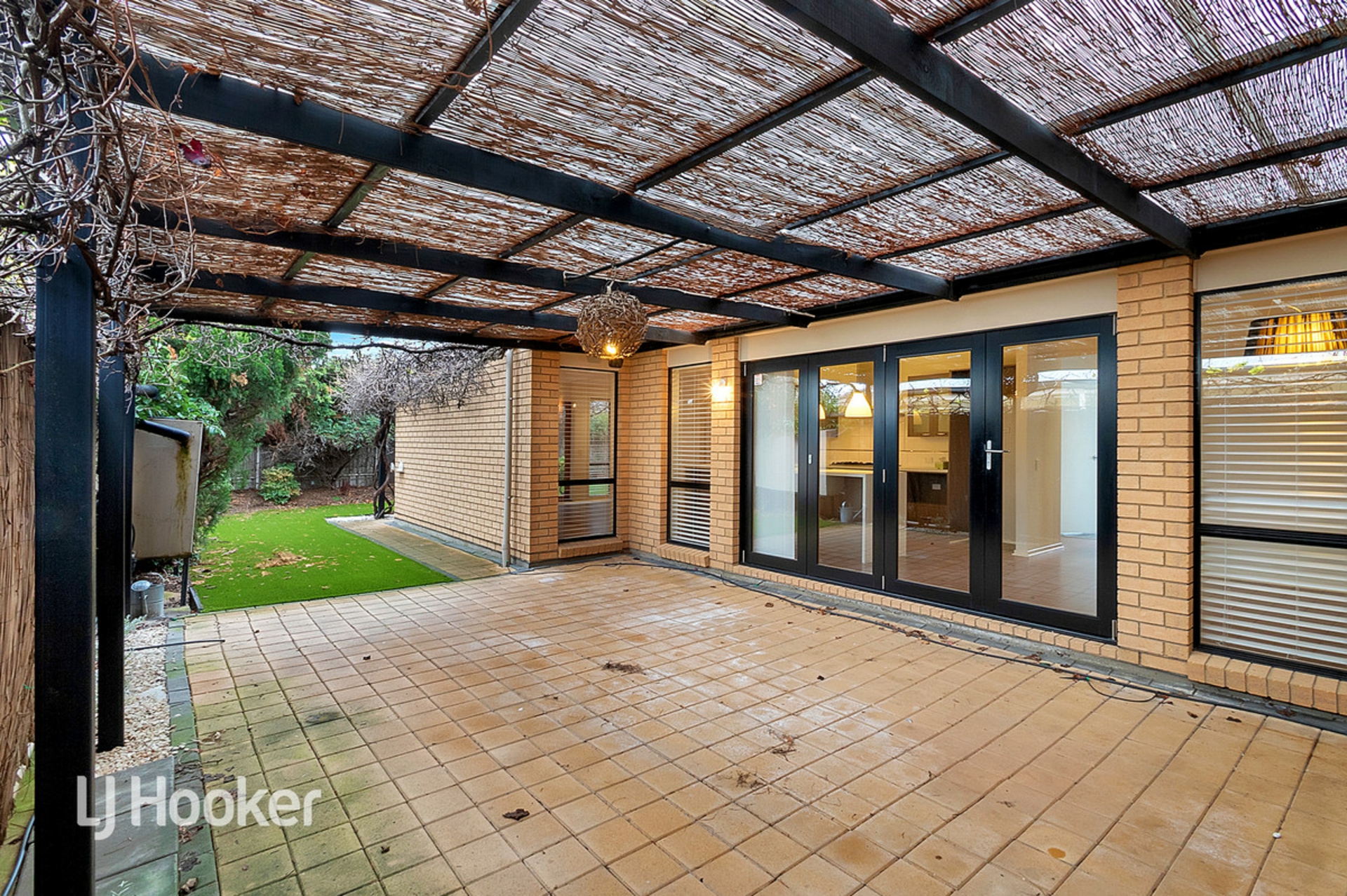 4 Bracken Avenue, GILLES PLAINS