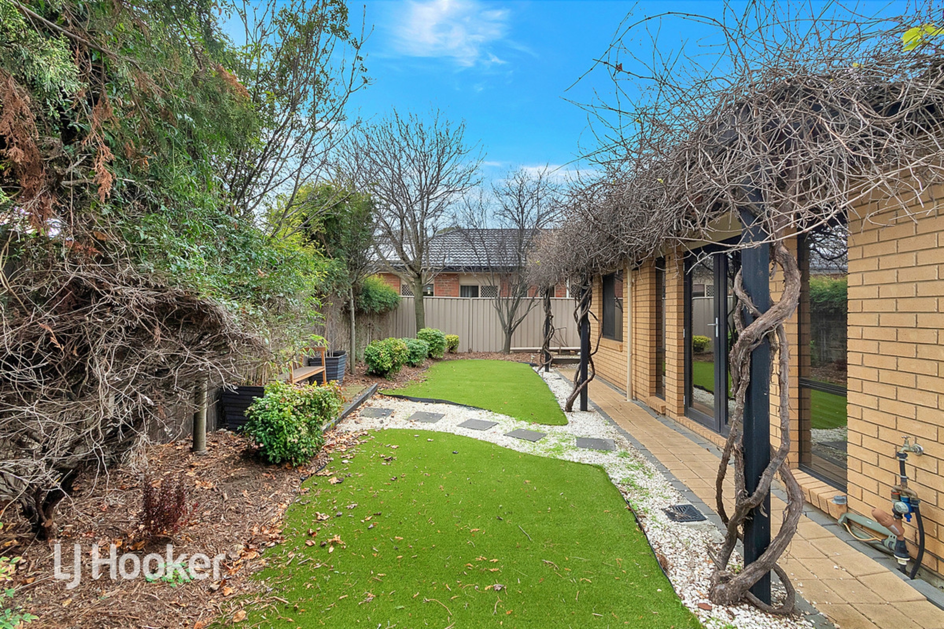 4 Bracken Avenue, GILLES PLAINS