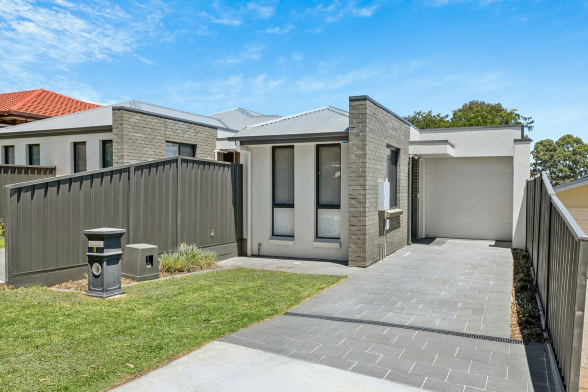9 Valley View Drive, HIGHBURY
