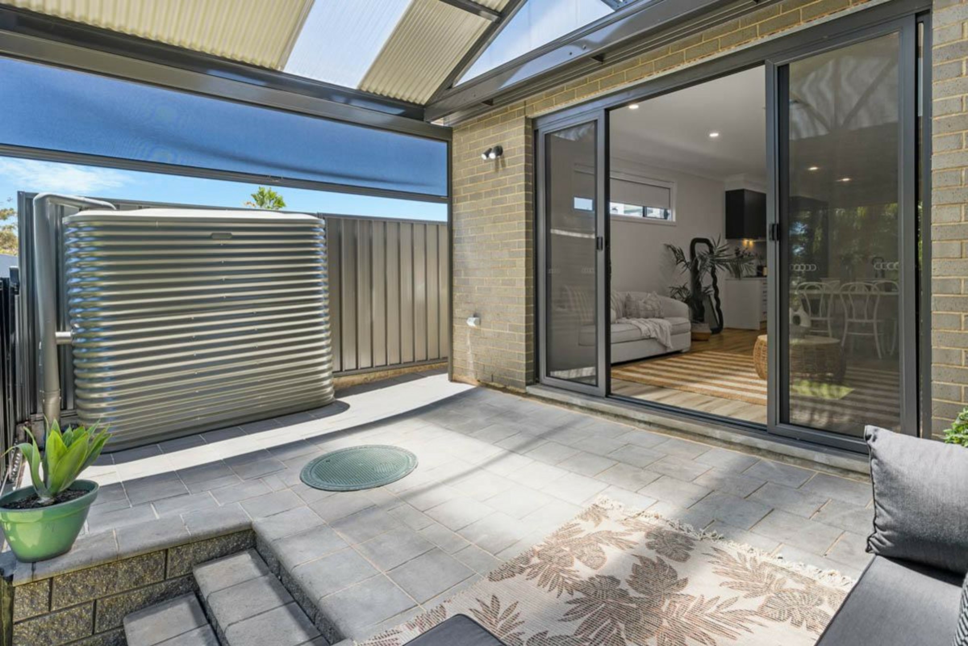 9 Valley View Drive, HIGHBURY