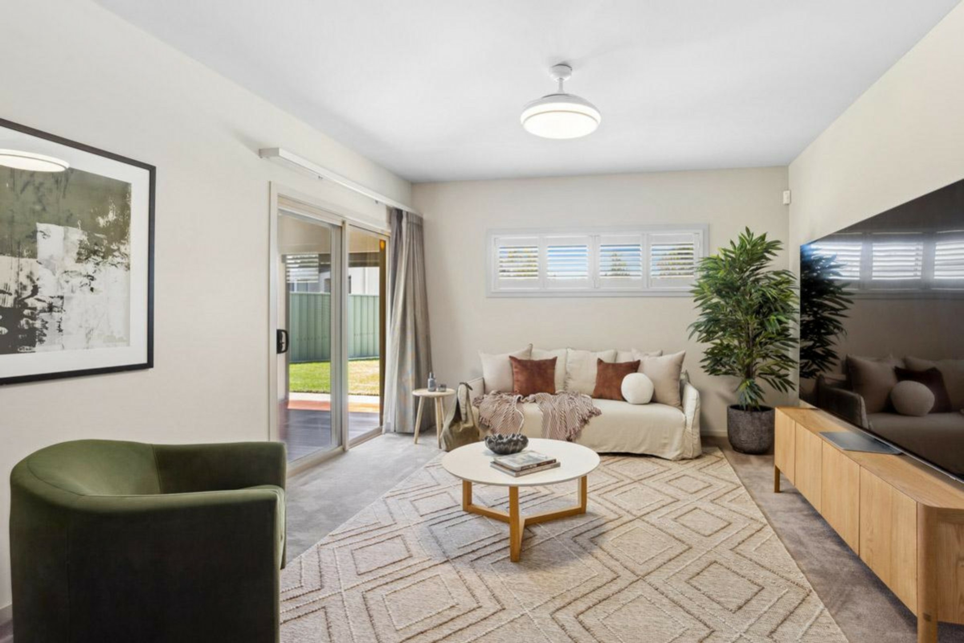 90 Shoalhaven Circuit, MAWSON LAKES