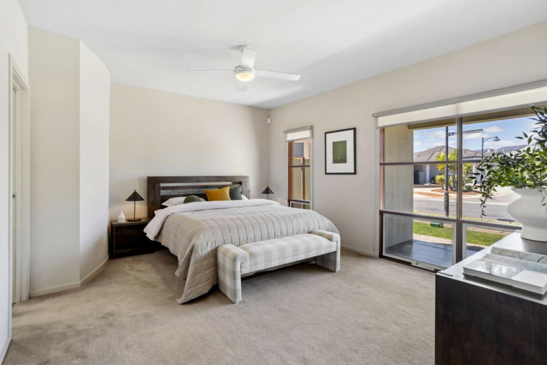 90 Shoalhaven Circuit, MAWSON LAKES