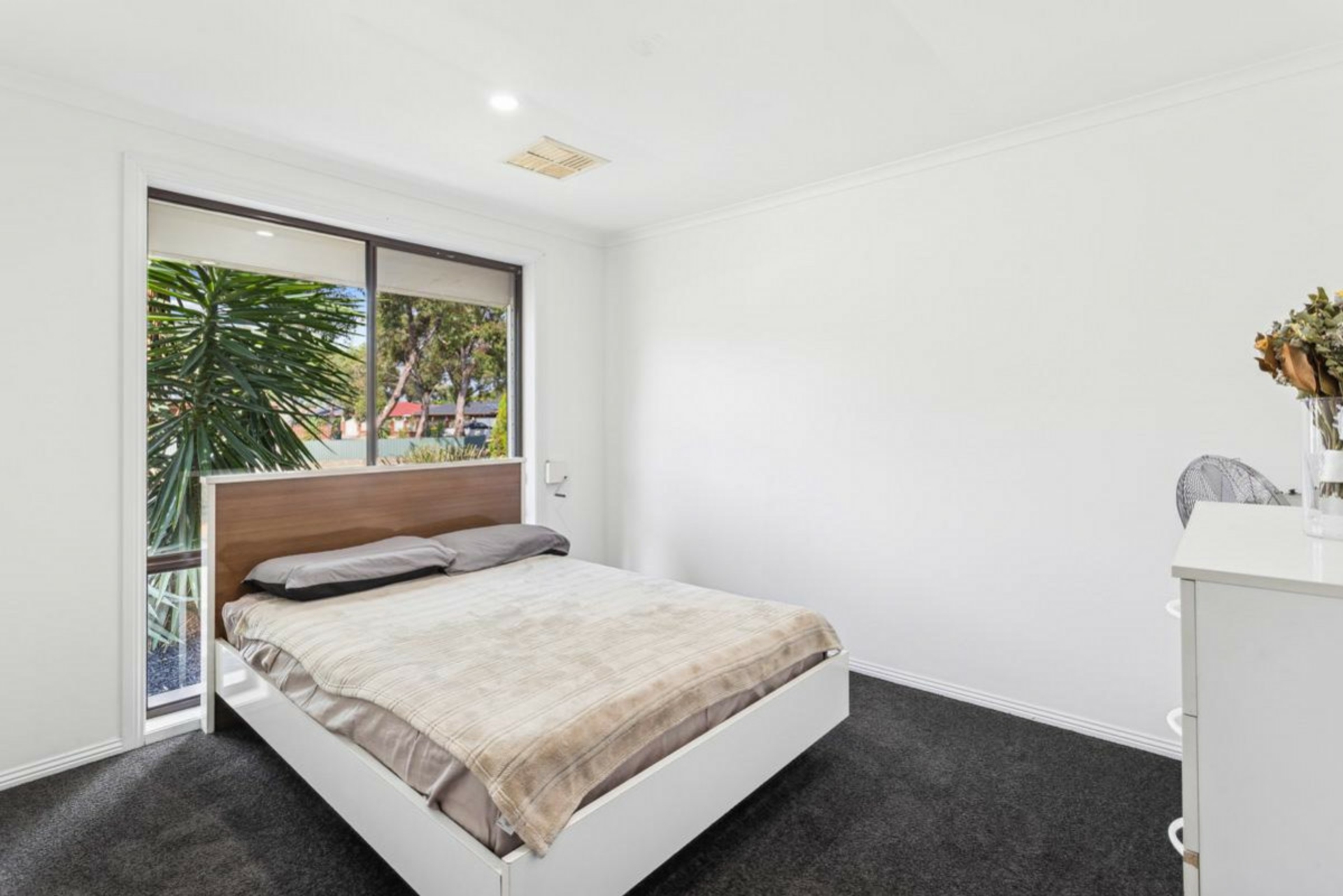 30 Wakeling Crescent, PARAFIELD GARDENS