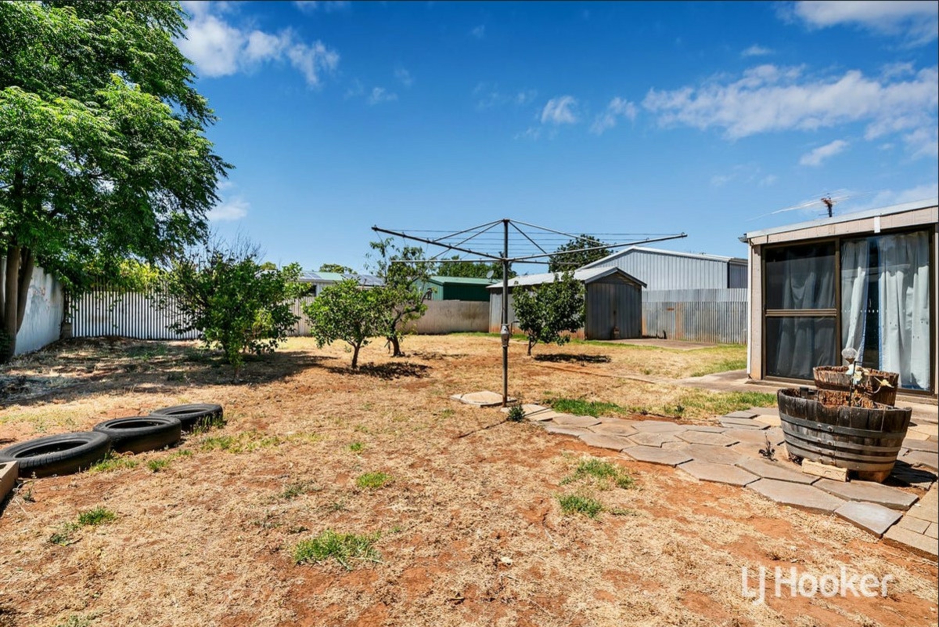 22 McKenzie Road, ELIZABETH DOWNS