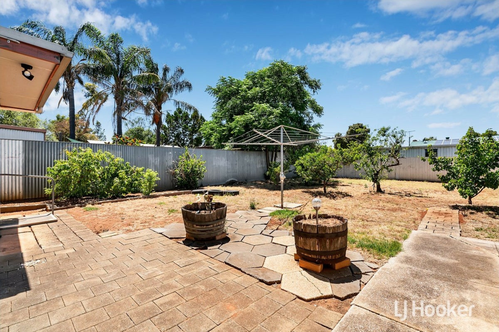 22 McKenzie Road, ELIZABETH DOWNS