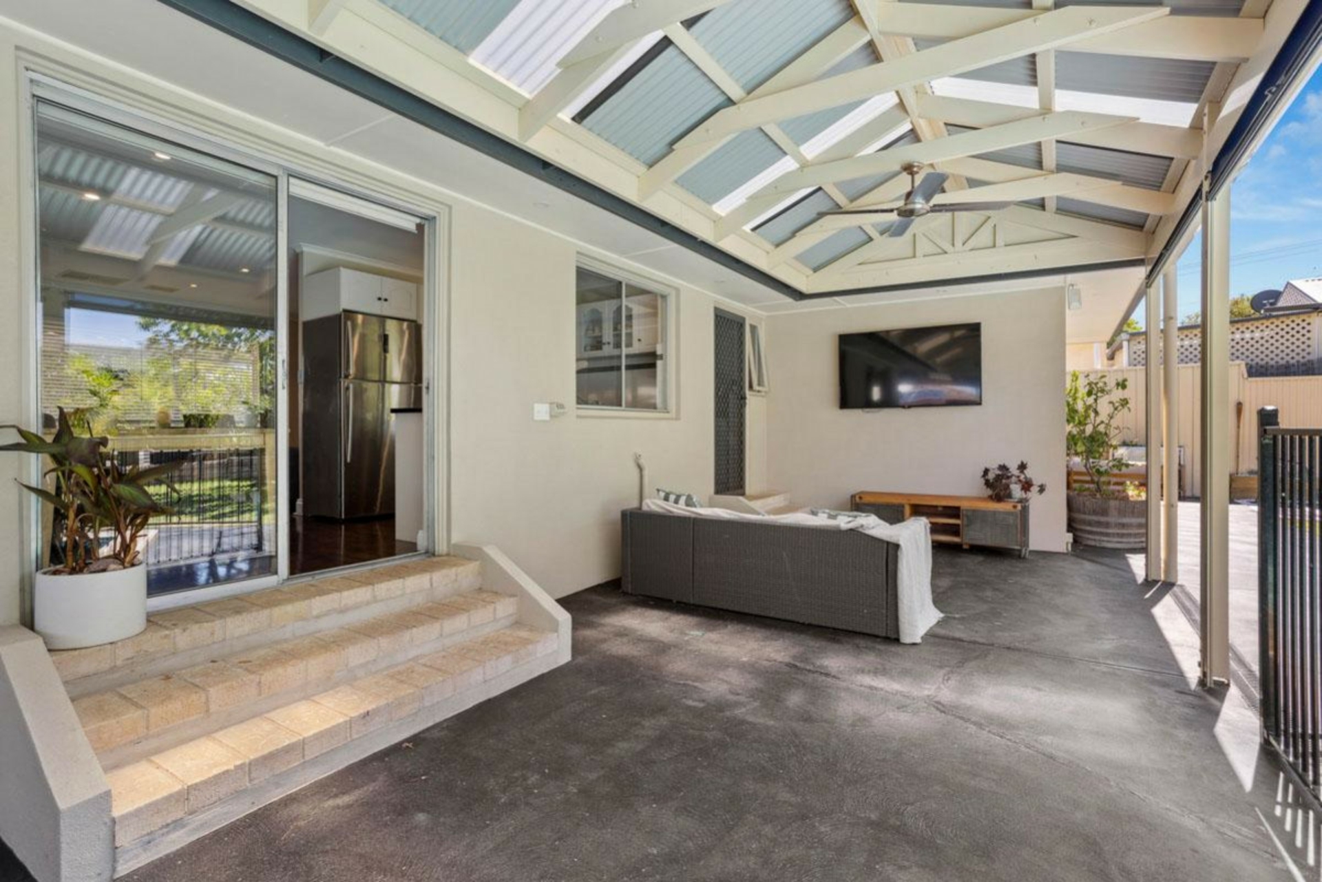 11 Araluen Street, RIDGEHAVEN