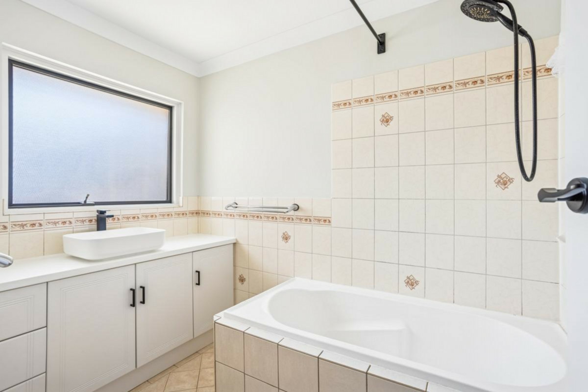 20 Maurine Terrace, PARA VISTA