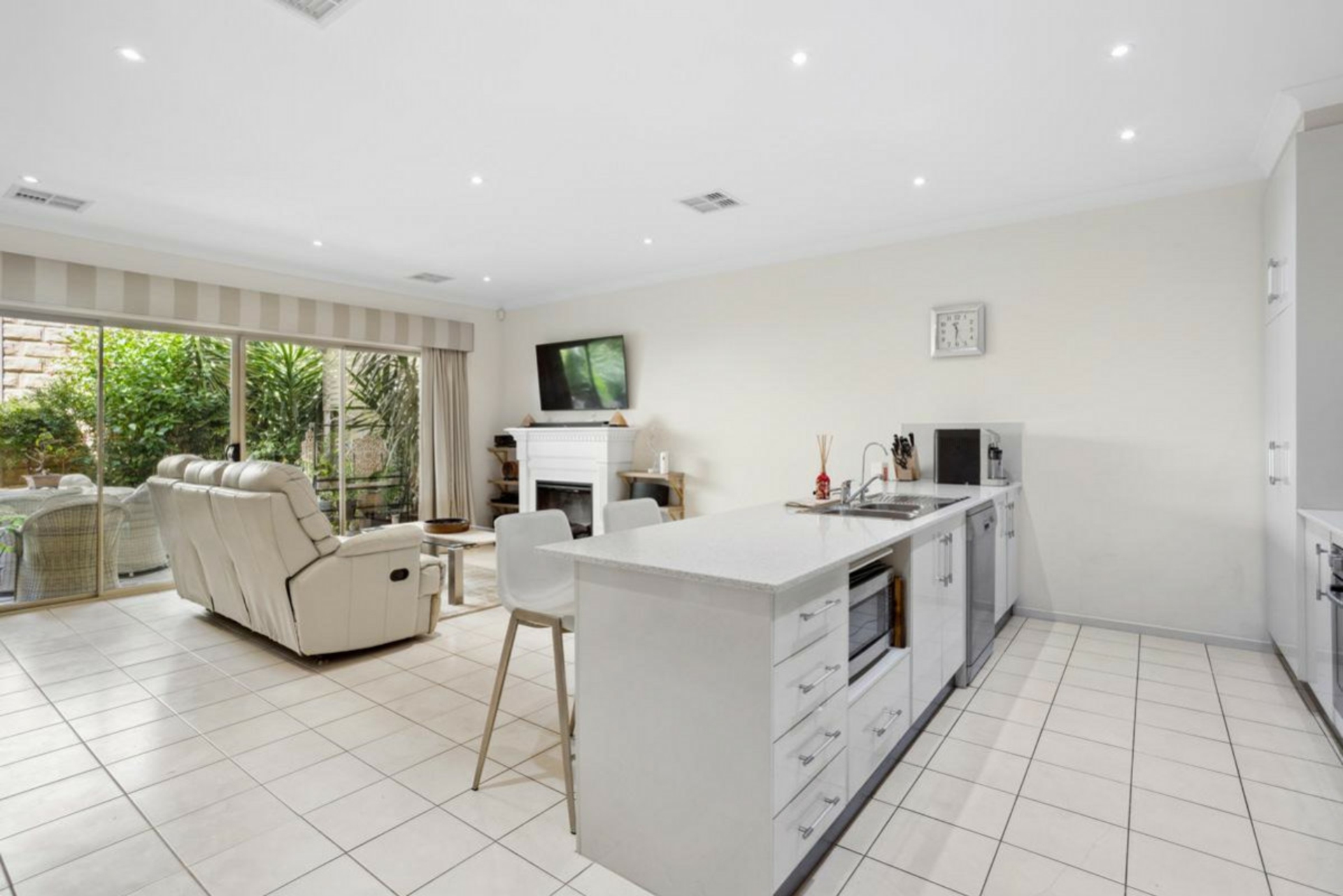 15/10 Settlers Hill Drive, GOLDEN GROVE