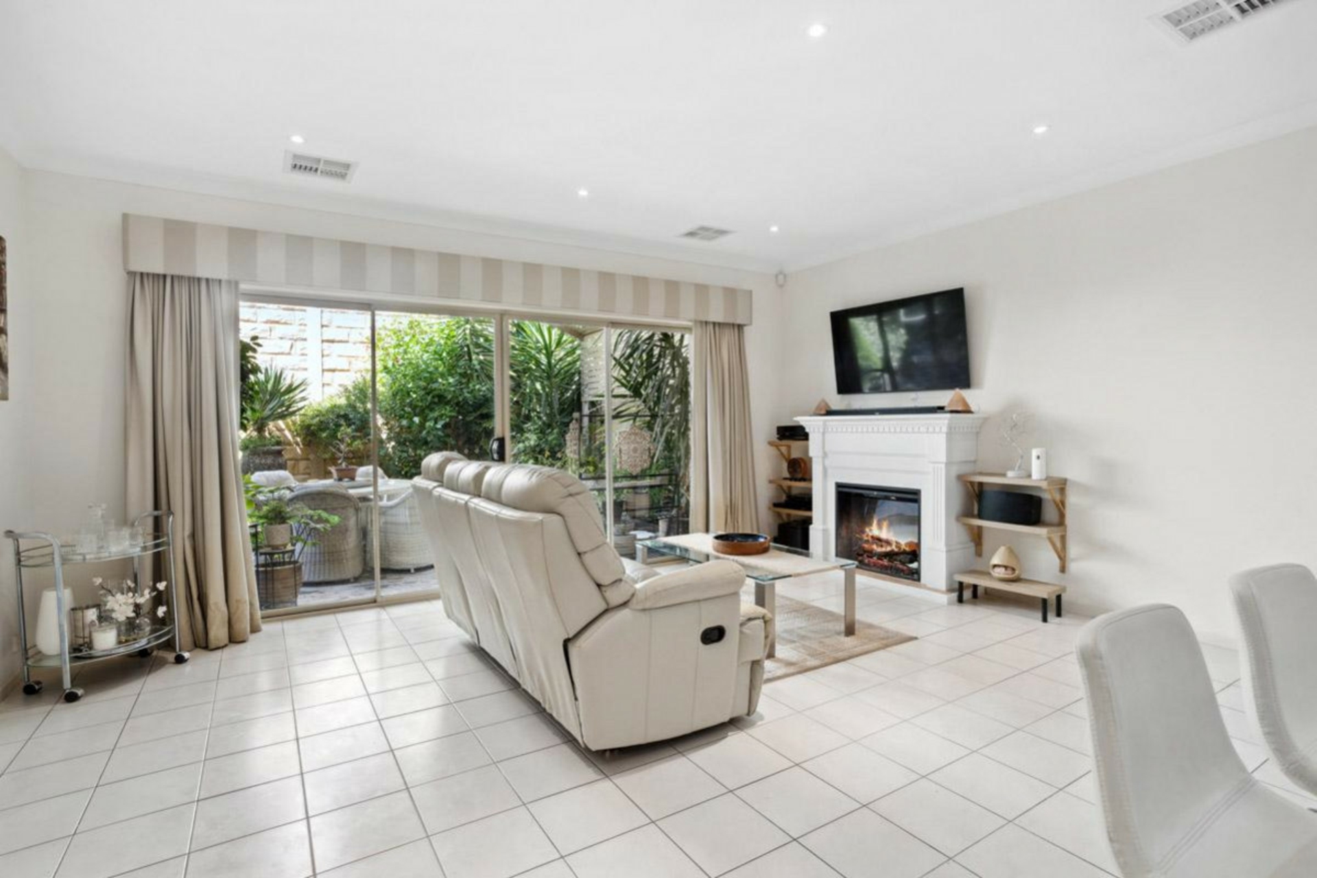 15/10 Settlers Hill Drive, GOLDEN GROVE