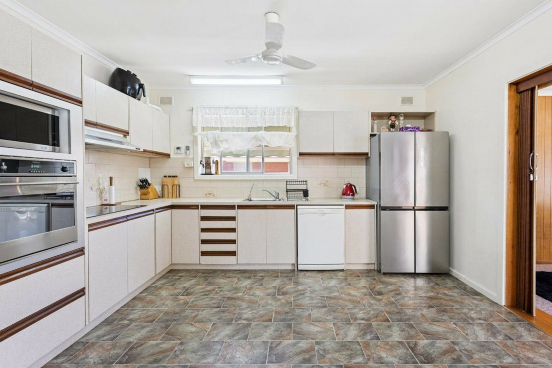 56 Chapel Road, MODBURY NORTH