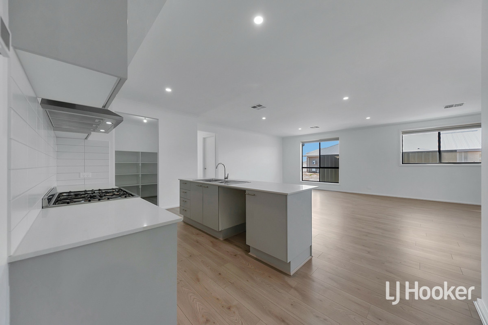 15 Kestrel Avenue, RIVERLEA PARK