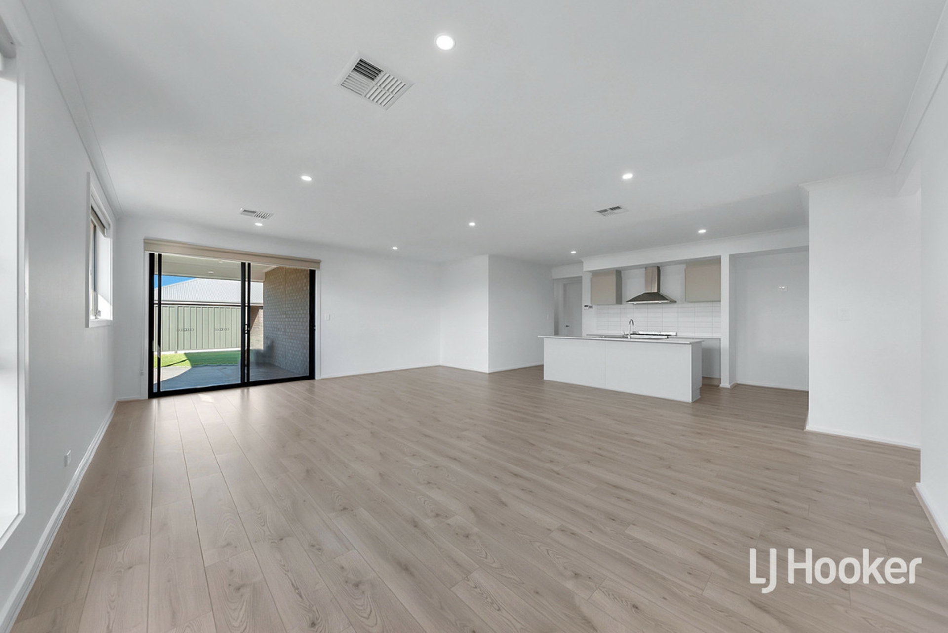 15 Kestrel Avenue, RIVERLEA PARK