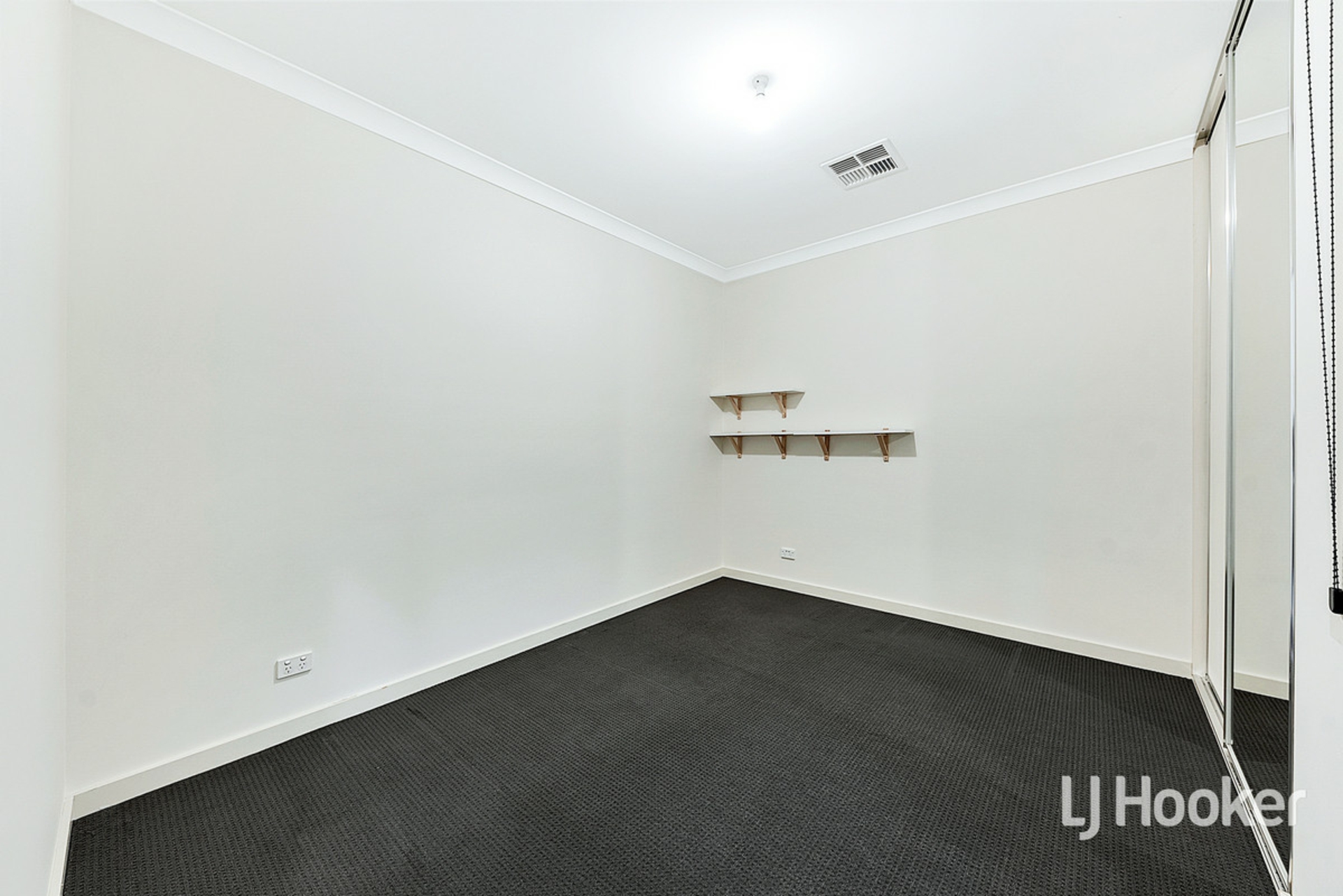 60 Elder Drive, MAWSON LAKES