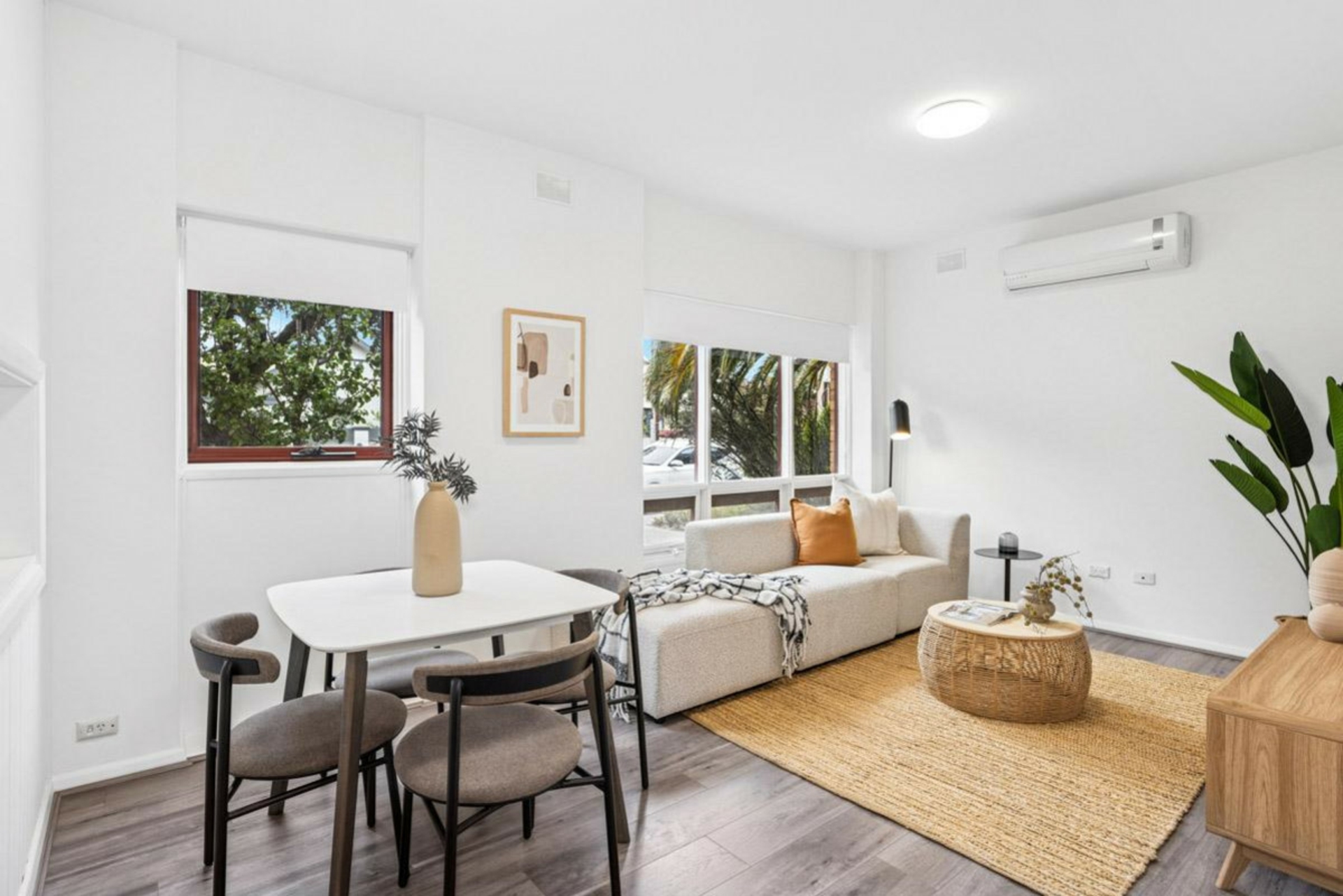 1/6 Saltram Road, GLENELG