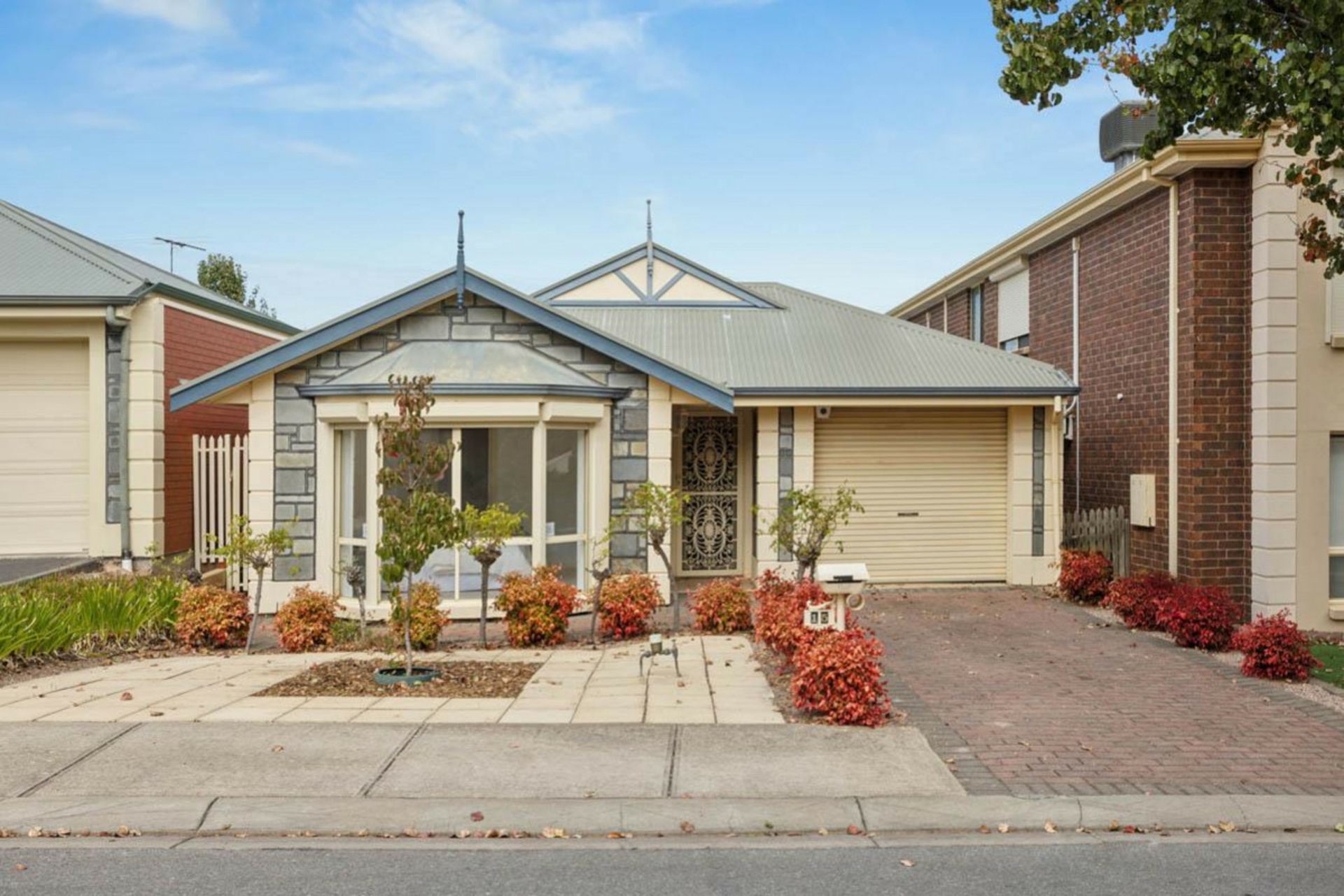 15 Bourke Place, GOLDEN GROVE