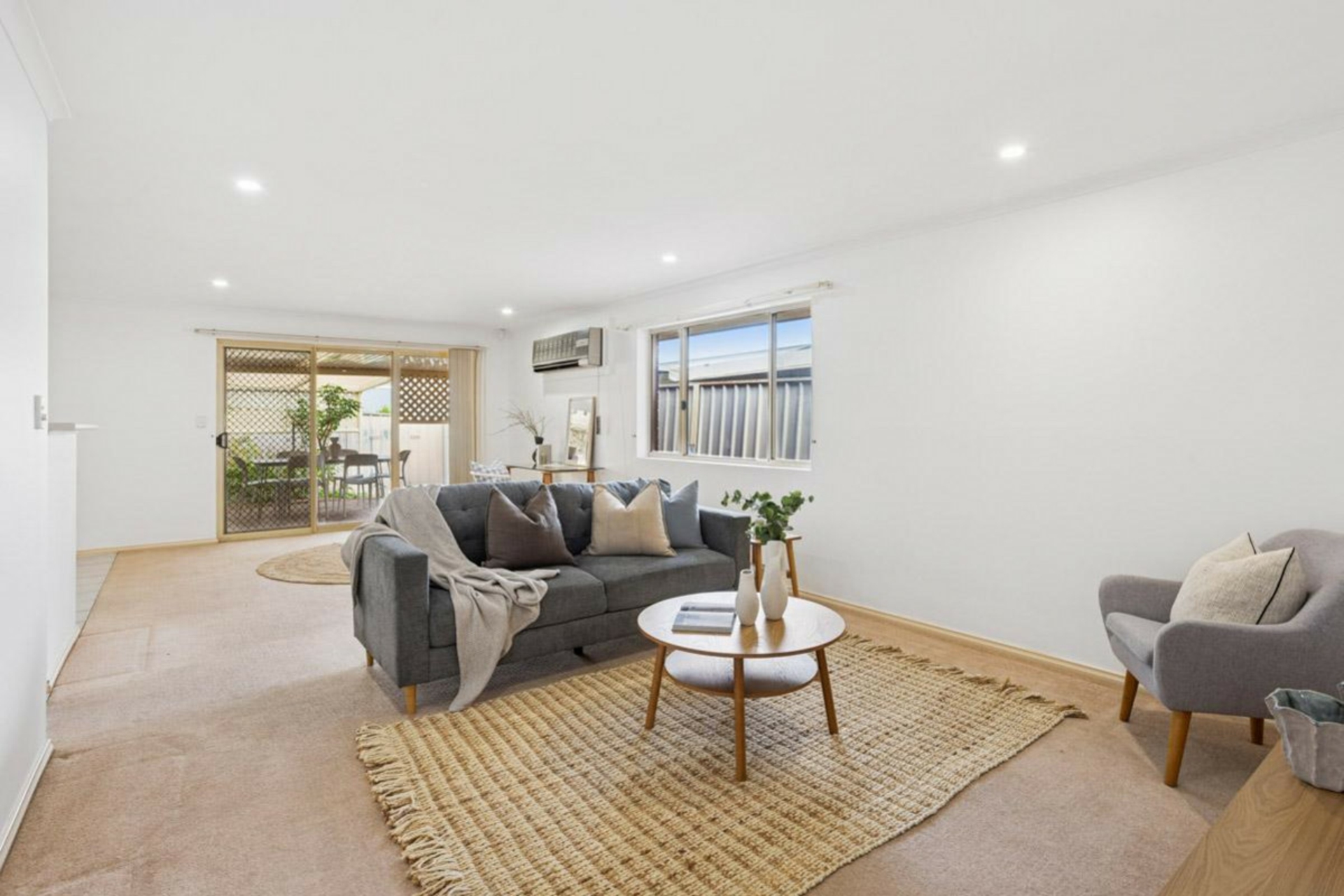 15 Bourke Place, GOLDEN GROVE