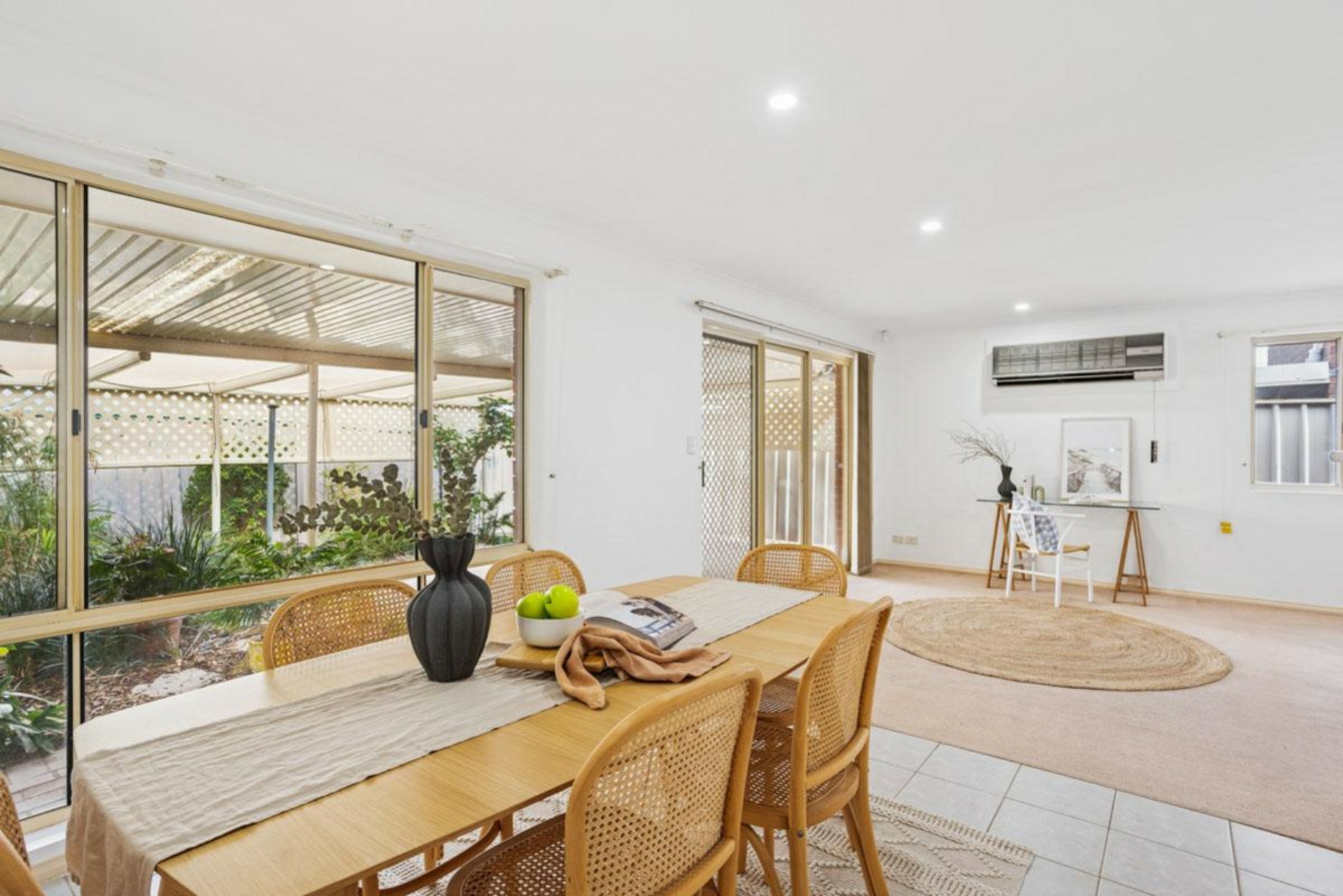 15 Bourke Place, GOLDEN GROVE