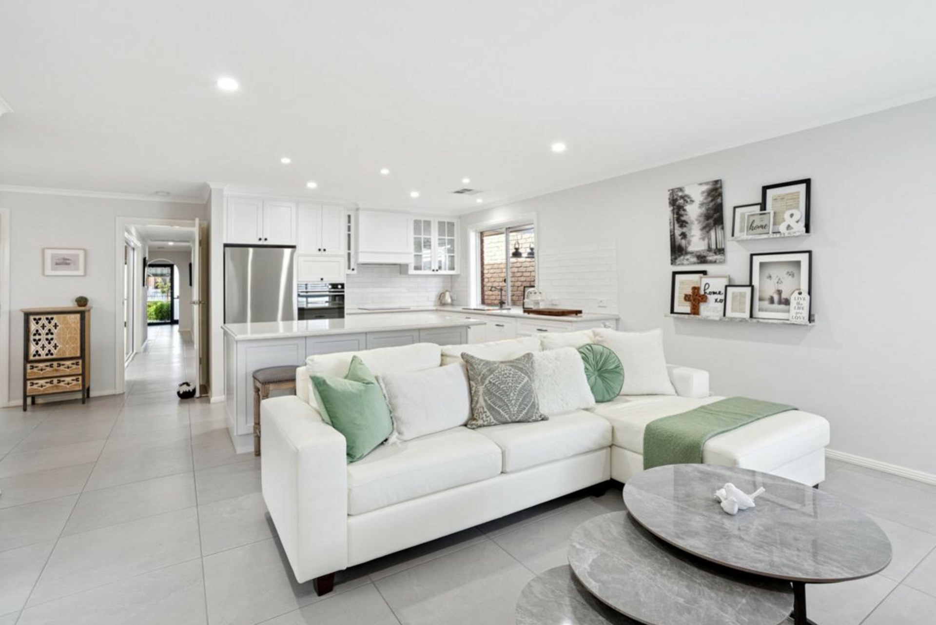 14 Mandarine Avenue, GOLDEN GROVE